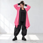 Zartpinker Strickcardigan in A-Linie mit Stehkragen langen Ärmeln und Seitennahttaschen