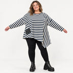 Asymmetrisches Langarmshirt in Creme/Dunkelblau mit Zipfelsaum aus weichem Stretchjersey