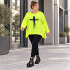 Langarmshirt in Neongelb aus weichem Baumwolljersey mit Rundhalsausschnitt und A-Linie
