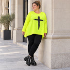 Langarmshirt in Neongelb aus weichem Baumwolljersey mit Rundhalsausschnitt und A-Linie