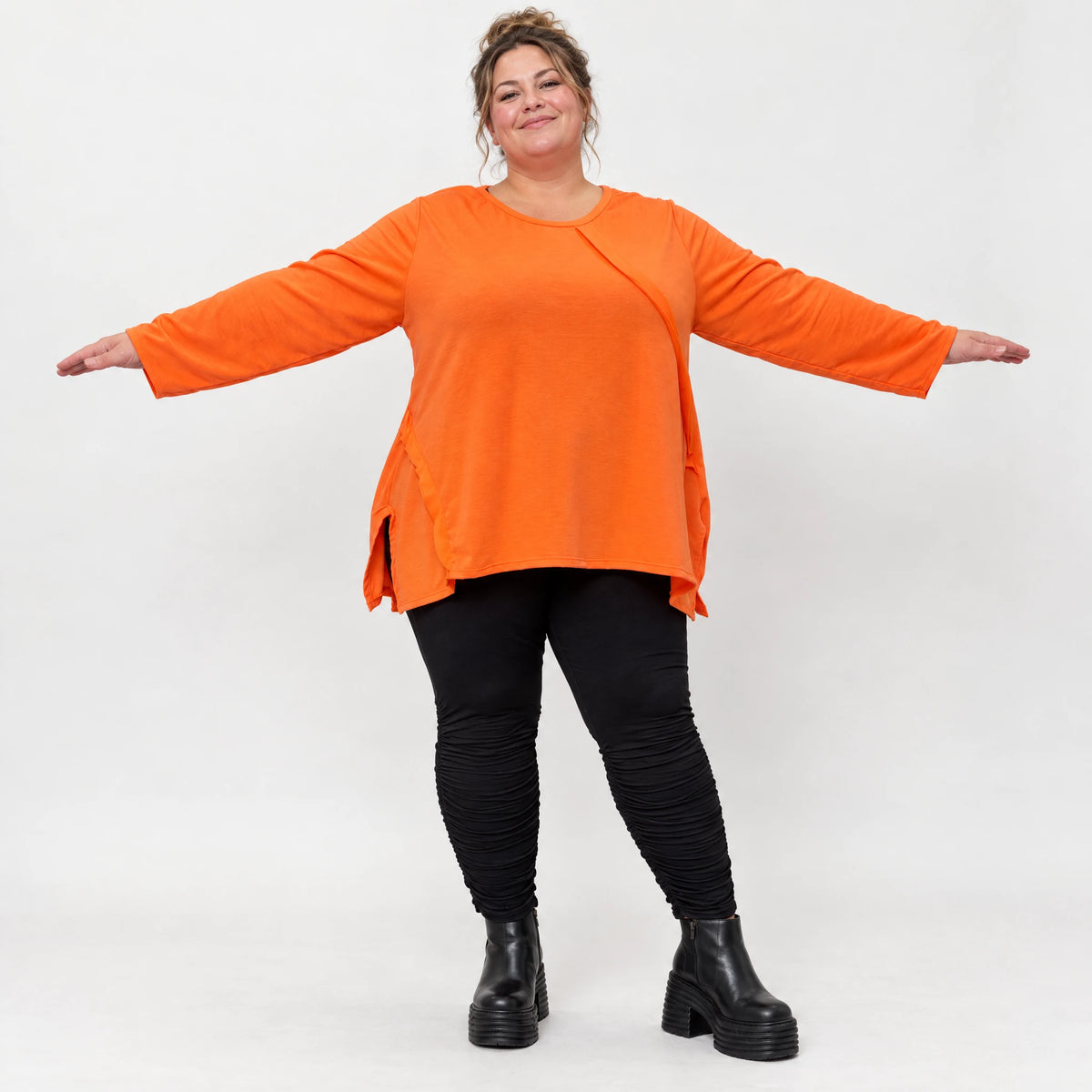 Langarmshirt in Orange aus weichem Stretchjersey mit Rundhalsausschnitt und A-Linie
