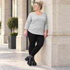Langarmshirt in Grau/Schwarz aus weichem Flauschgarn mit Rundhalsausschnitt und Taschen
