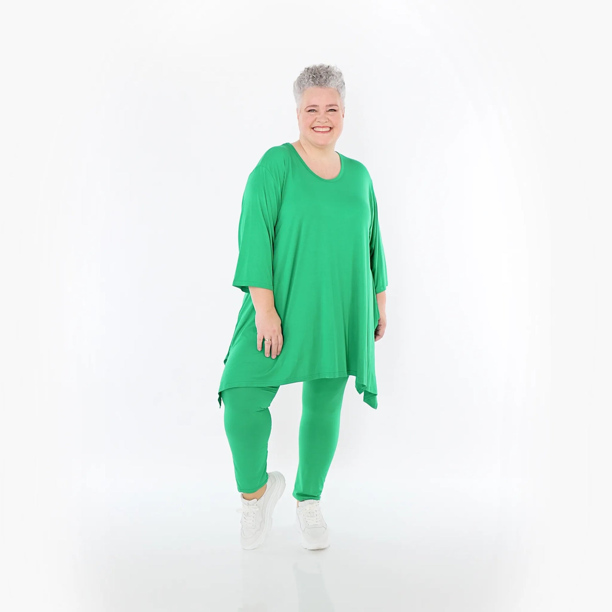  A-Form Bigshirt von AKH Fashion aus Viskose, 1233.01019, Grün, Ausgefallen, Zeitlos, Schick