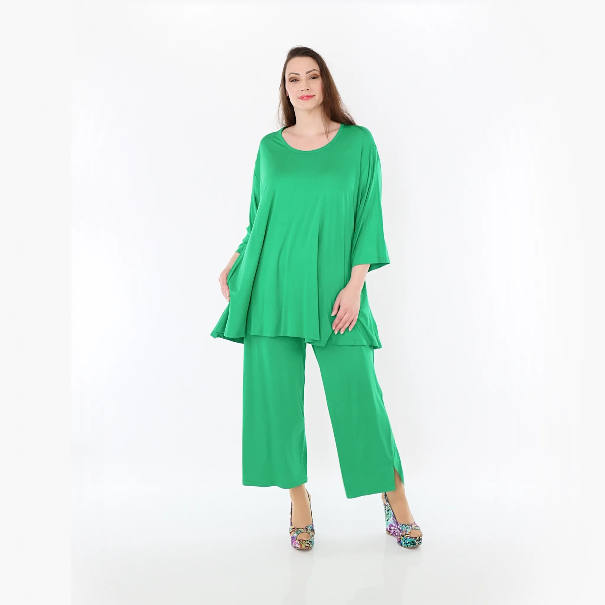  AKH Fashion Bigshirt in Glocken-Form, aus Viskose, 1233.01892, Grün, Ausgefallen, Zeitlos