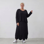 Femininer Ballonrock aus Stretch Jersey in Schwarz mit dehnbarem Bund und viel Volumen