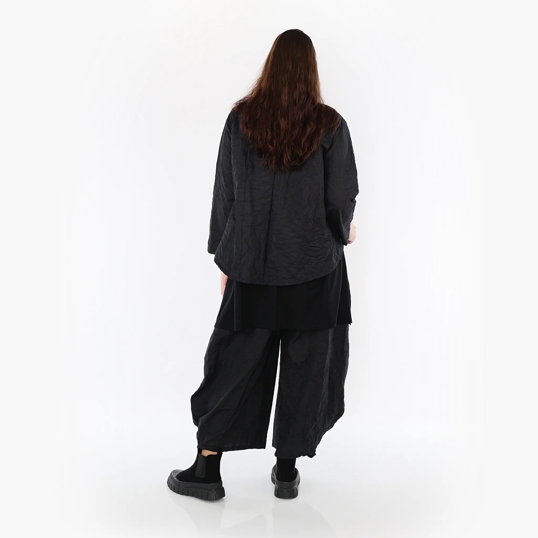  AKH Fashion Jacke in gerundeter Form, aus Materialmix, 1372.00130, Schwarz, Schick, Schick