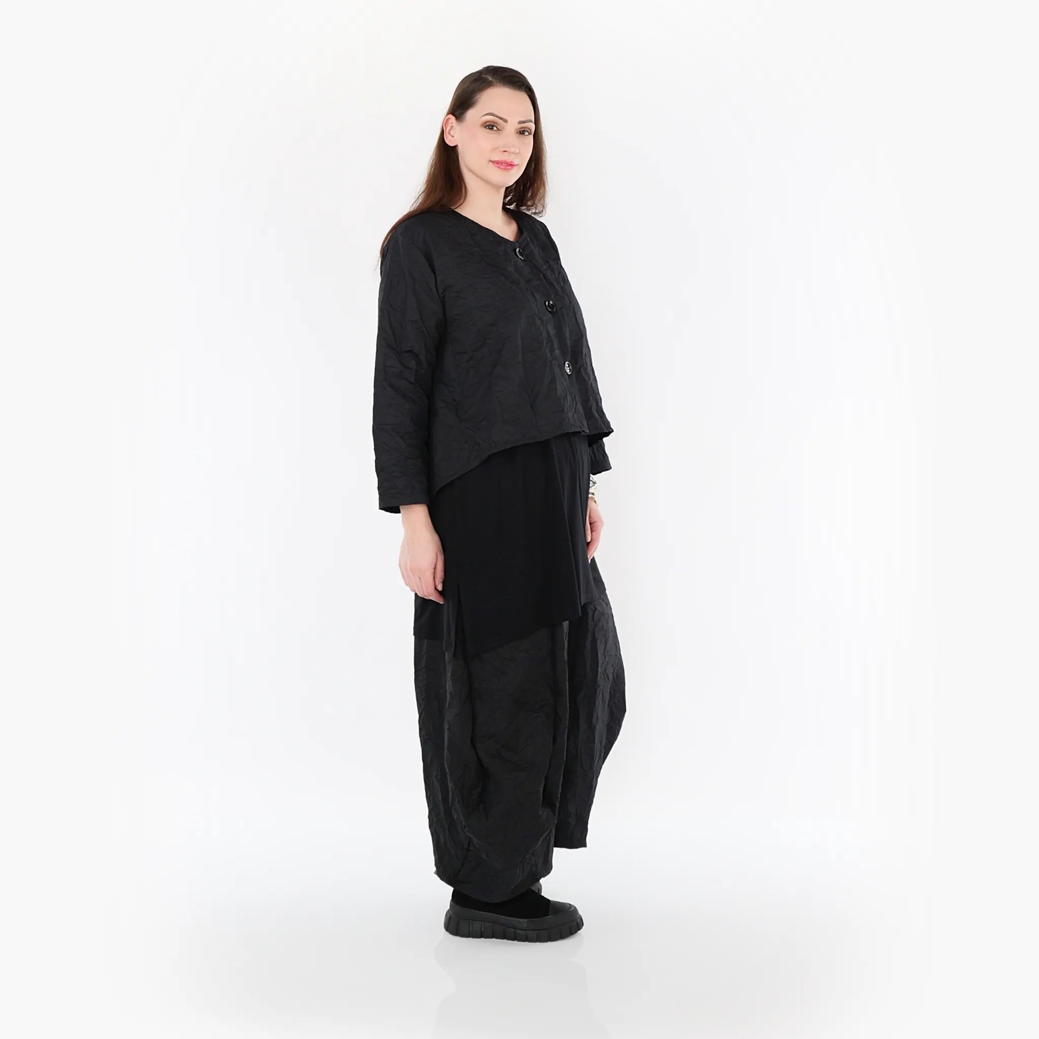  AKH Fashion Jacke in gerundeter Form, aus Materialmix, 1372.00130, Schwarz, Schick, Schick