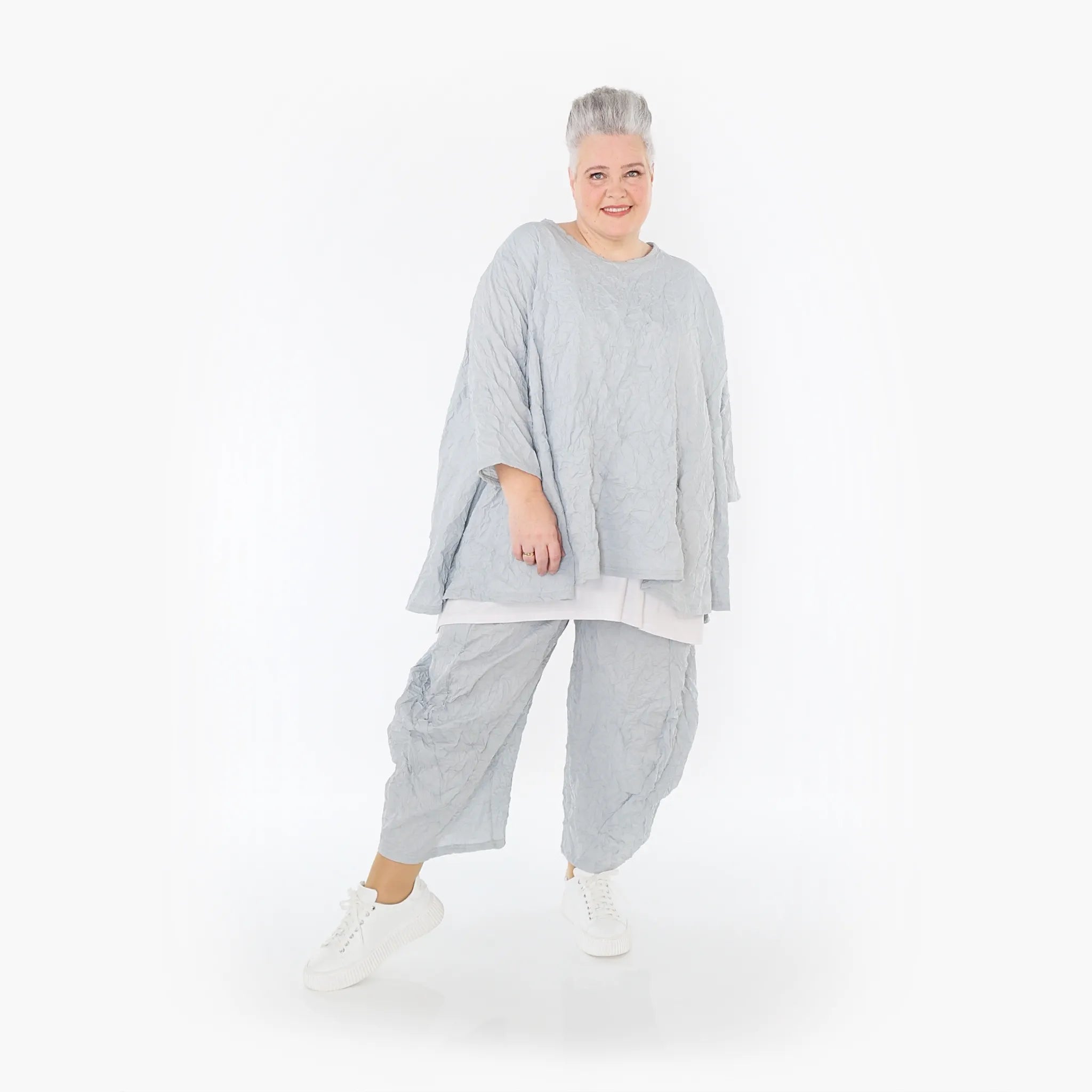 A-Form Bigshirt von AKH Fashion aus Materialmix, 1372.00593, Hellgrau, Ausgefallen, Zeitlos