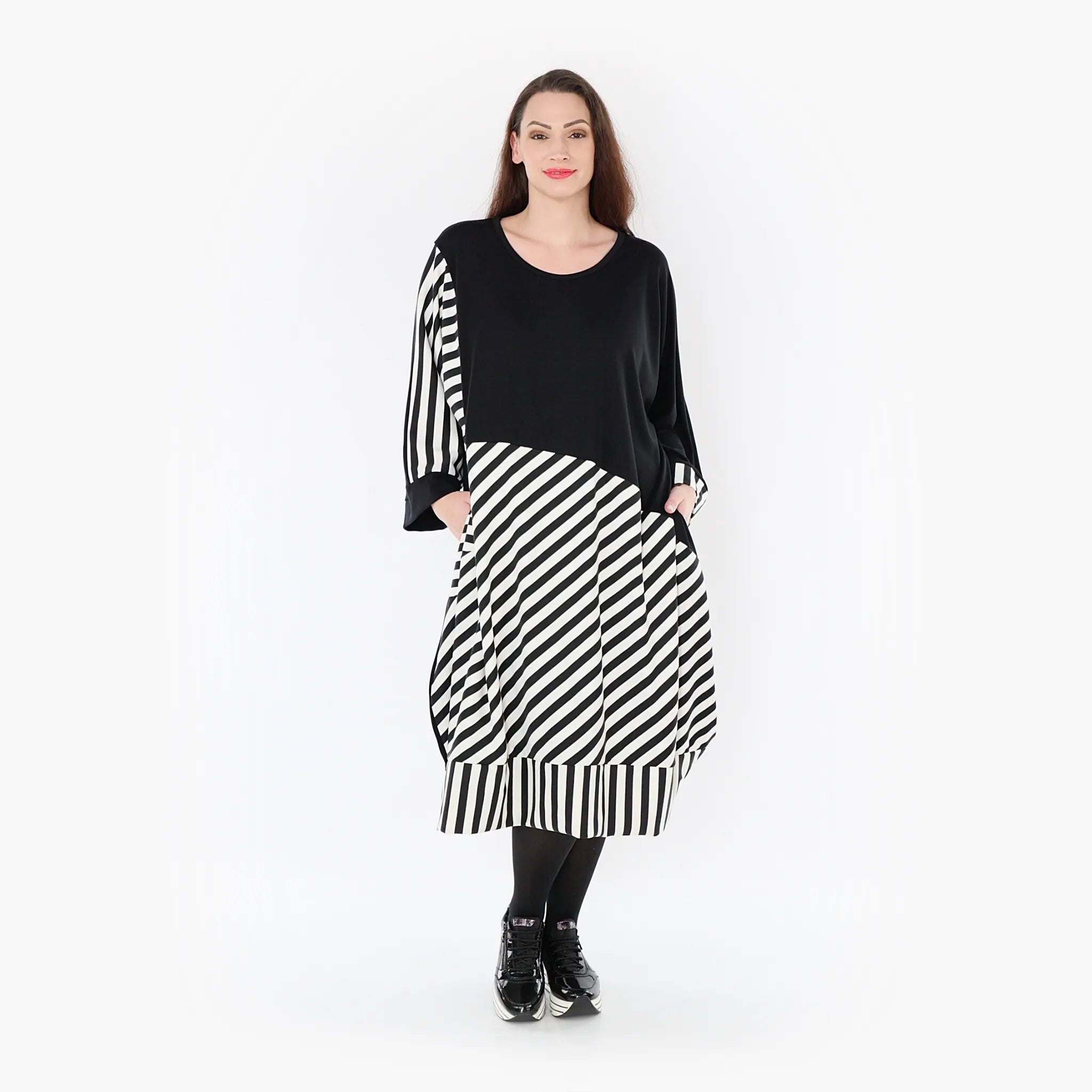  Ballonkleid von AKH Fashion aus Viskose, 1419.06903, Ecru/Schwarz, Schick, Modern, Bequem