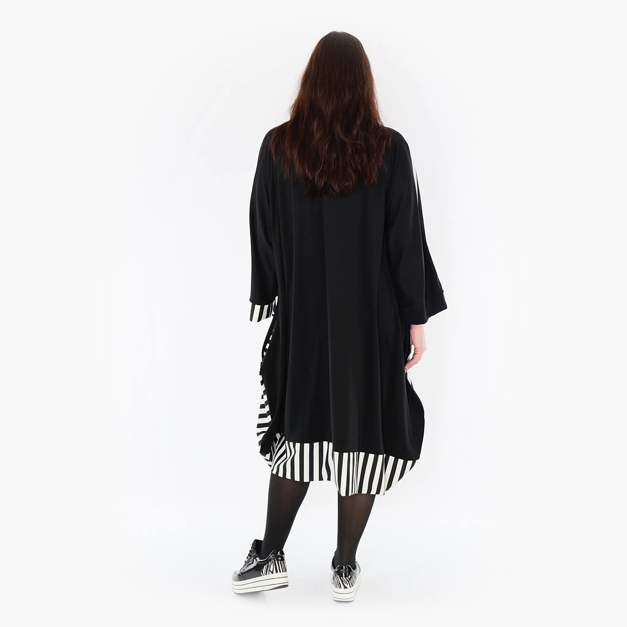  Ballonkleid von AKH Fashion aus Viskose, 1419.06903, Ecru/Schwarz, Schick, Modern, Bequem