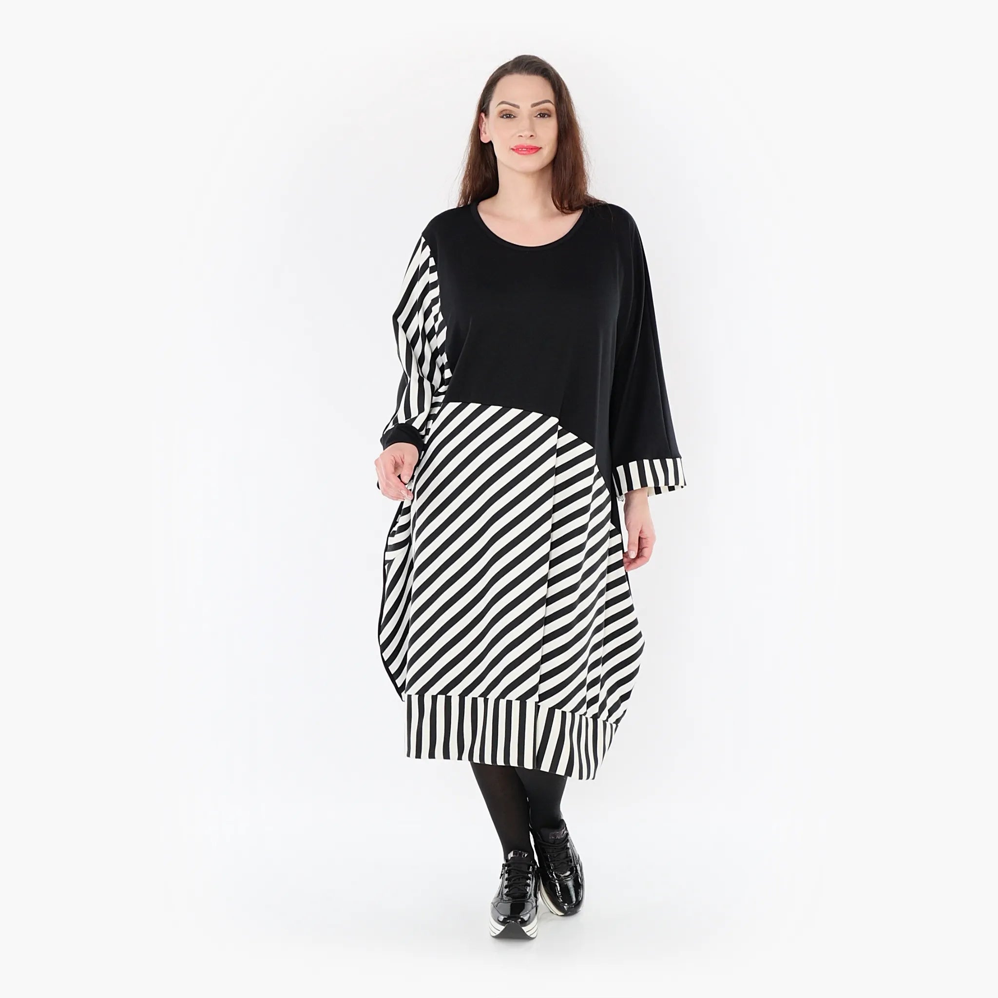  Ballonkleid von AKH Fashion aus Viskose, 1419.06903, Ecru/Schwarz, Schick, Modern, Bequem