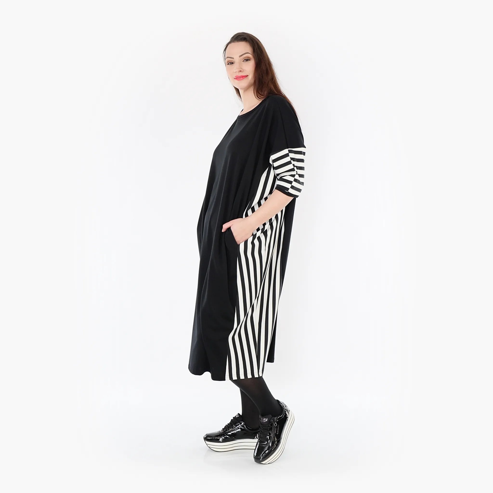  AKH Fashion Kleid in gerader Form, aus Viskose, 1419.06905, Ecru/Schwarz, Schick, Modern