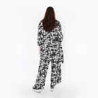  A-Form Bigshirt von AKH Fashion aus Materialmix, 1433.01019, Schwarz/Weiß, Schick, Modern