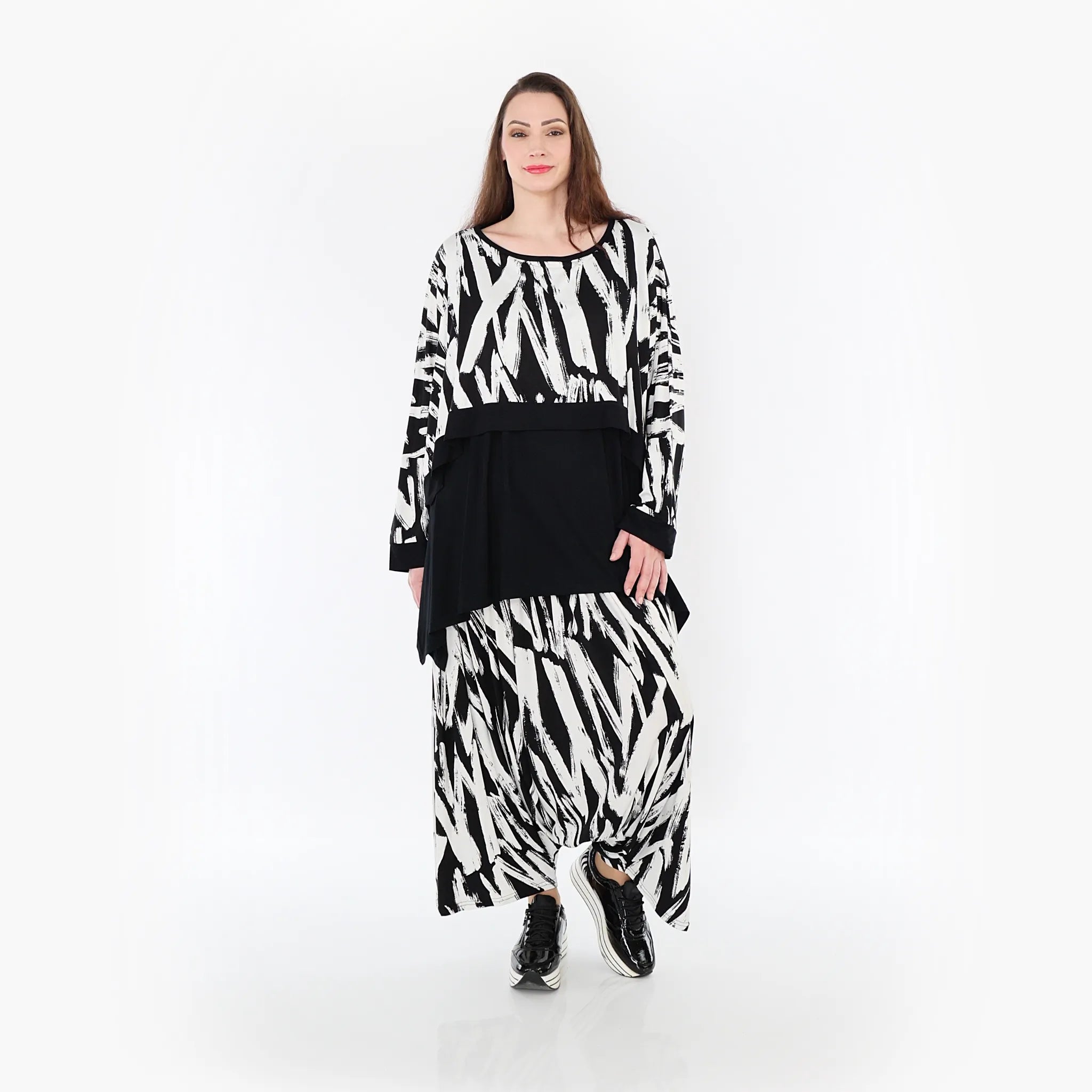  AKH Fashion Überwurf in kastiger Form, aus Viskose, 1439.07011, Weiß/Schwarz, Schick