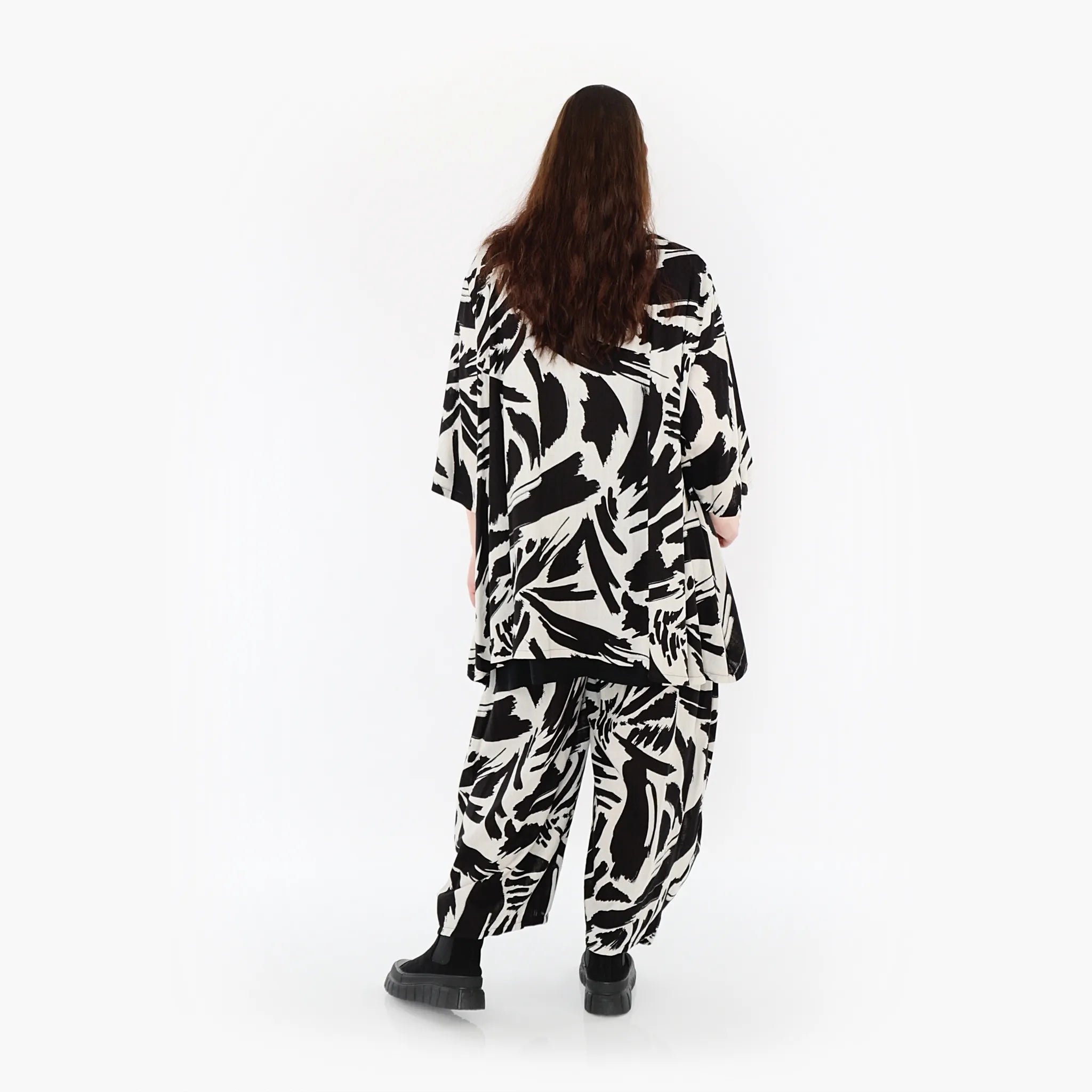  A-Form Bigshirt von AKH Fashion aus Viskose, 1442.00593, Ecru/Schwarz, Schick, Modern, Bequem