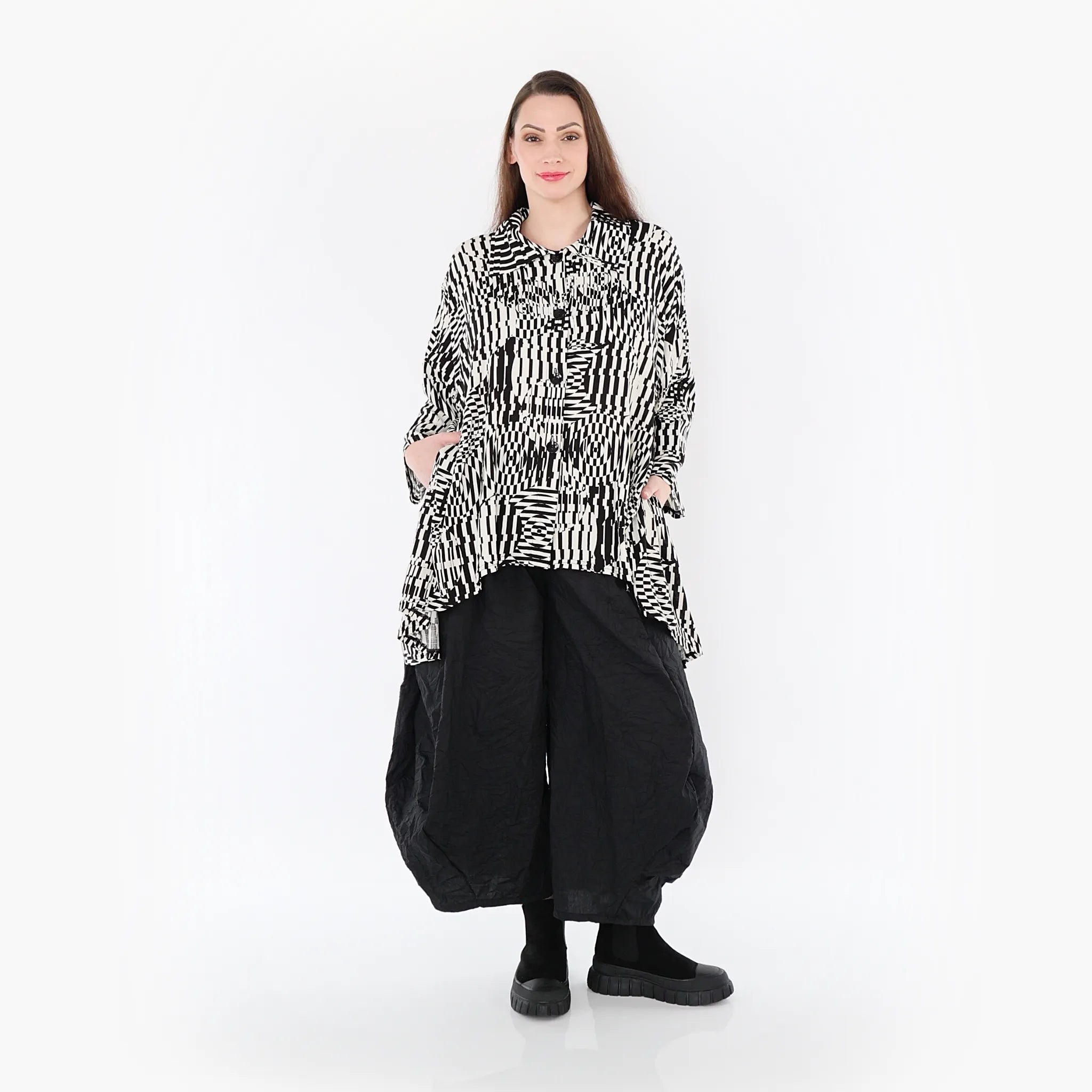 A-Form Jacke von AKH Fashion aus Rayon, 1445.07038, Ecru/Schwarz, Grafik, Schick, Modern