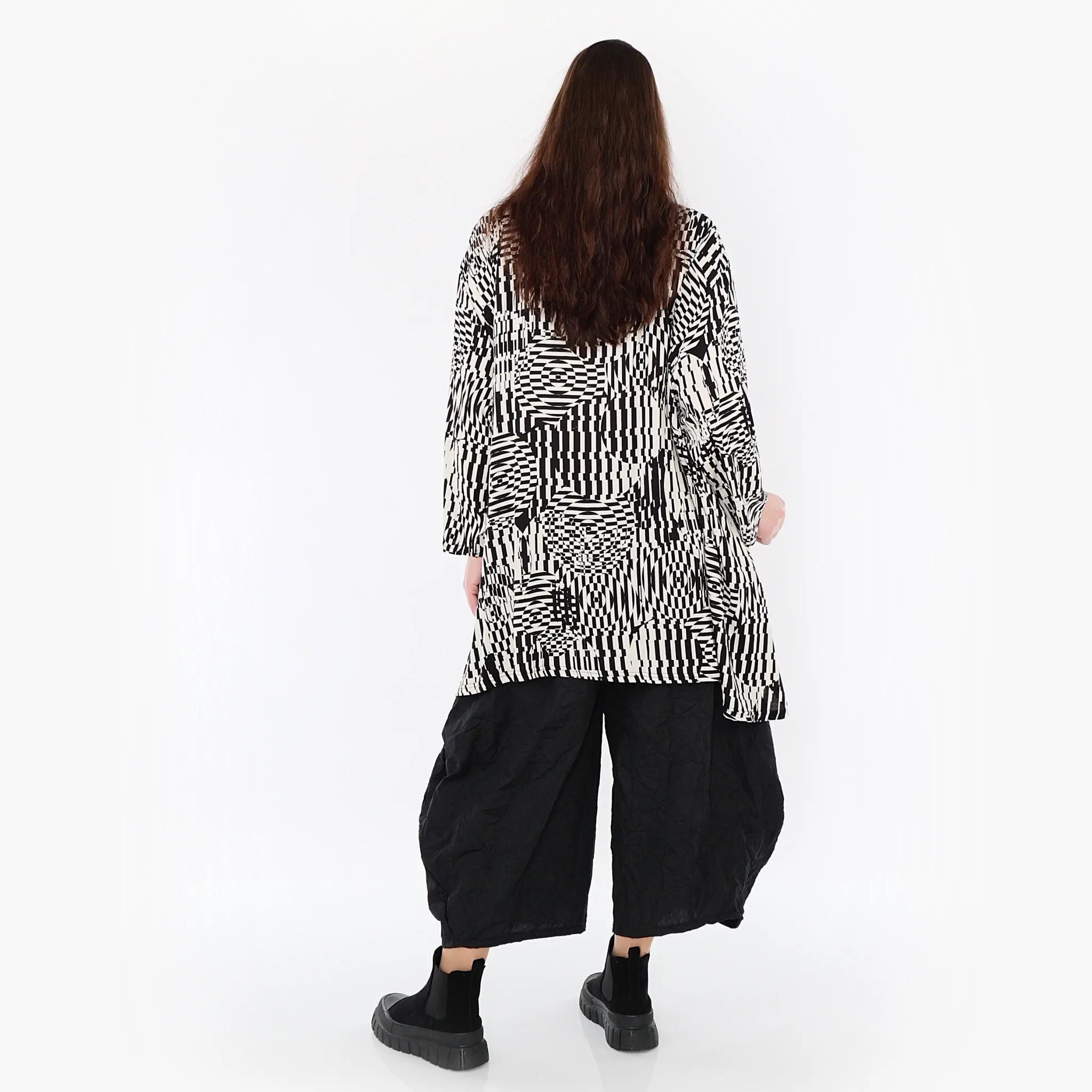  A-Form Jacke von AKH Fashion aus Rayon, 1445.07038, Ecru/Schwarz, Grafik, Schick, Modern