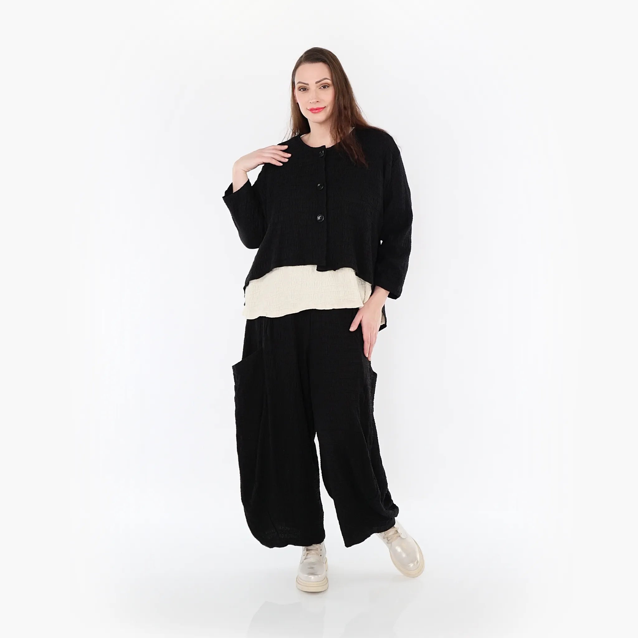  AKH Fashion Jacke in gerundeter Form, aus Baumwolle, 1447.00130, Schwarz, Streifen, Schick