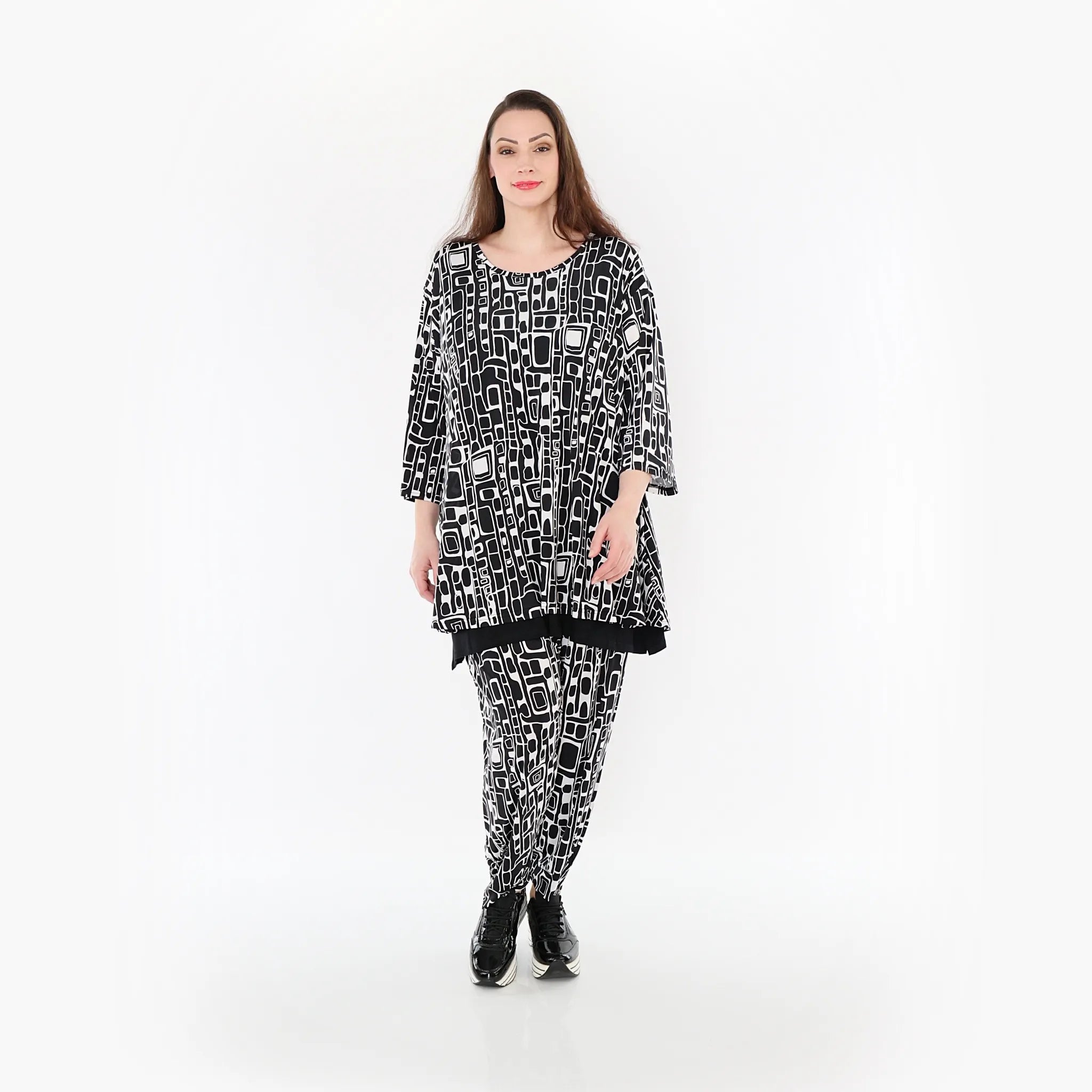  AKH Fashion Bigshirt in Glocken-Form, aus Materialmix, 1452.01892, Schwarz/Weiß, Abstrakt