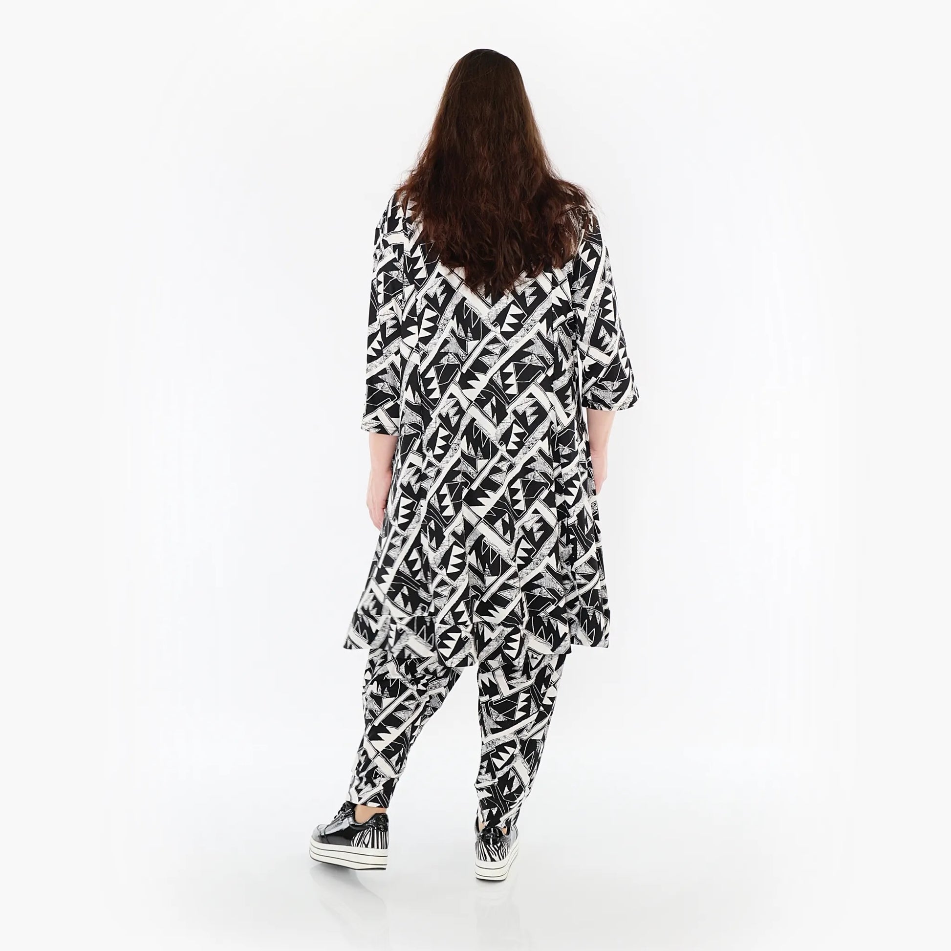  A-Form Jacke von AKH Fashion aus Materialmix, 1453.06970, Schwarz/Weiß, Abstrakt, Schick