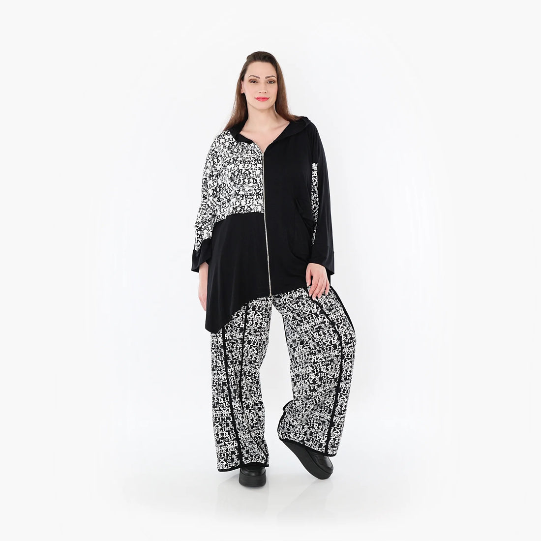  AKH Fashion Jacke in kastiger Form, aus Viskose, 1475.07076, Schwarz/Weiß, Buchstaben