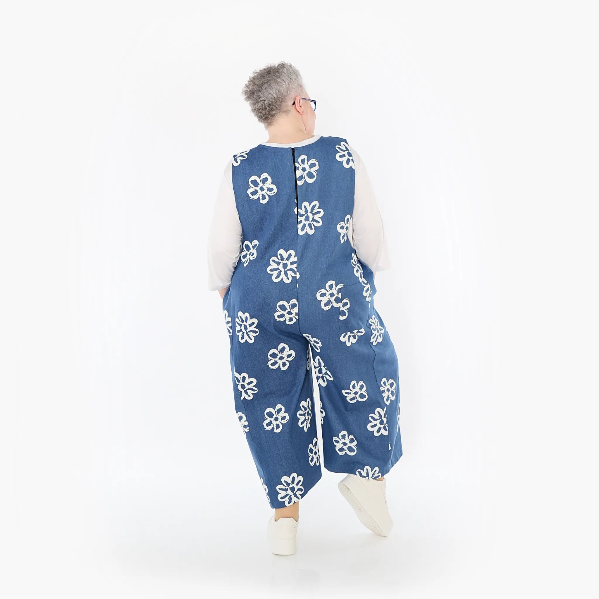  AKH Fashion Jumpsuit in gerader Form, aus Baumwolle, 1485.07079, Jeansblau/Weiß, Blumen