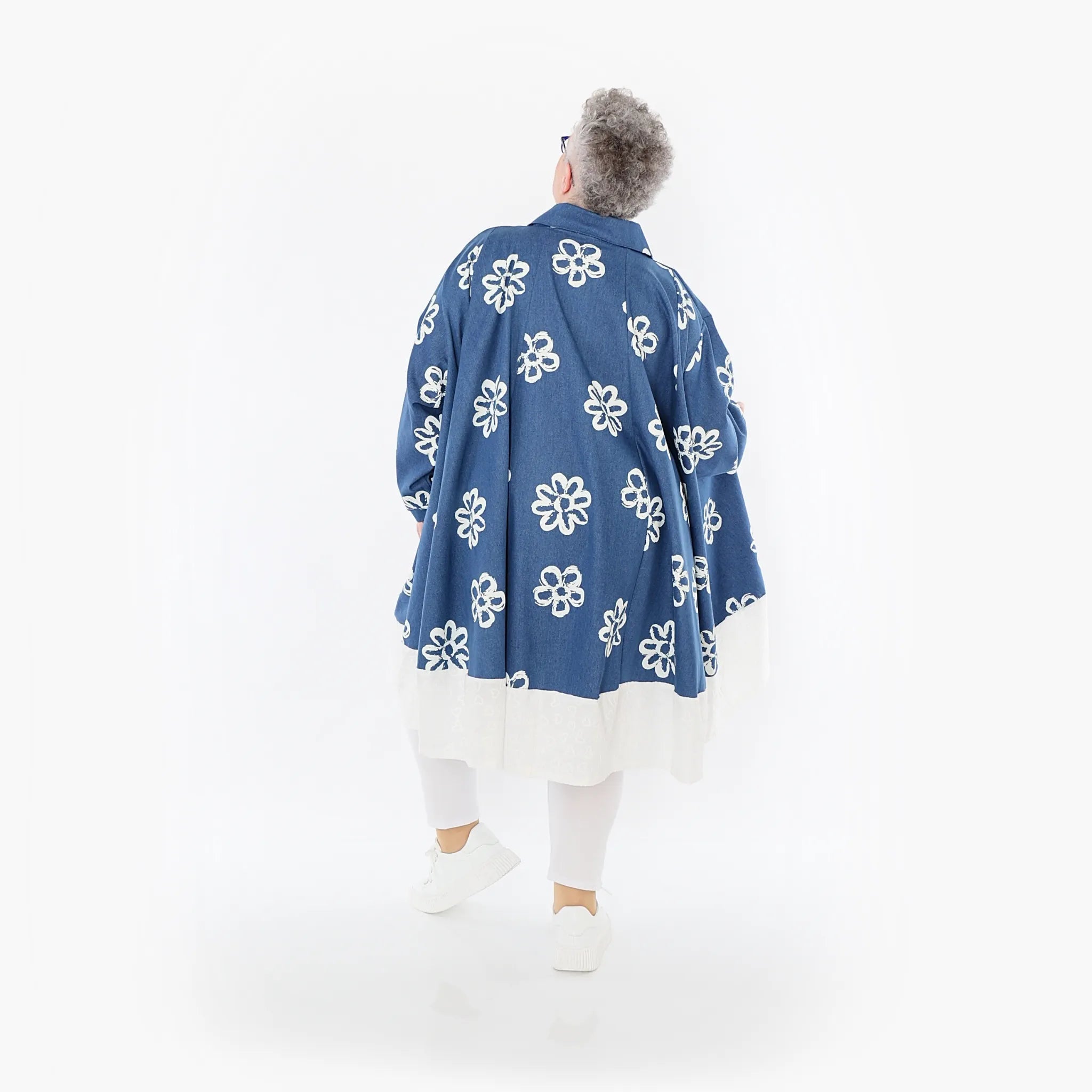 A-Form Bluse von AKH Fashion aus Baumwolle, 1485.07061, Jeansblau/Weiß, Blumen, Schick