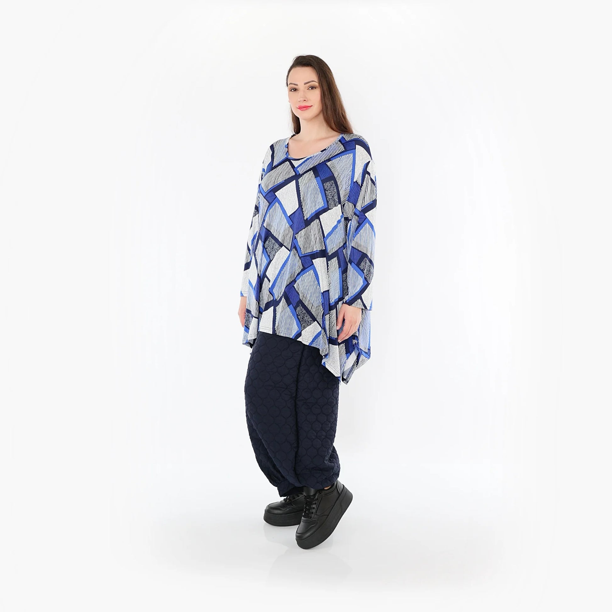  A-Form Bigshirt von AKH Fashion aus Materialmix, 1511.01019, Blau/Weiß/Marine, Abstrakt