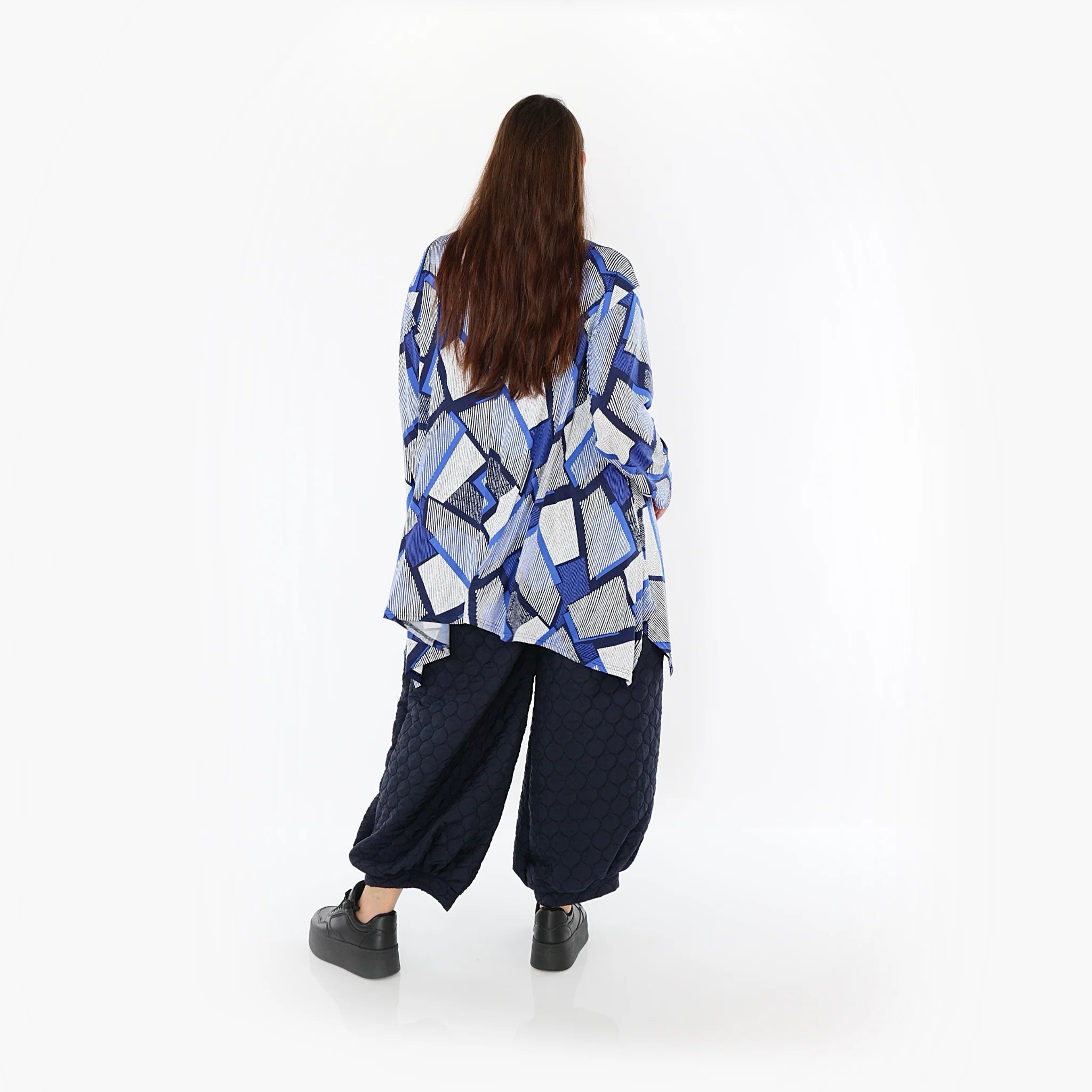 A-Form Bigshirt von AKH Fashion aus Materialmix, 1511.01019, Blau/Weiß/Marine, Abstrakt