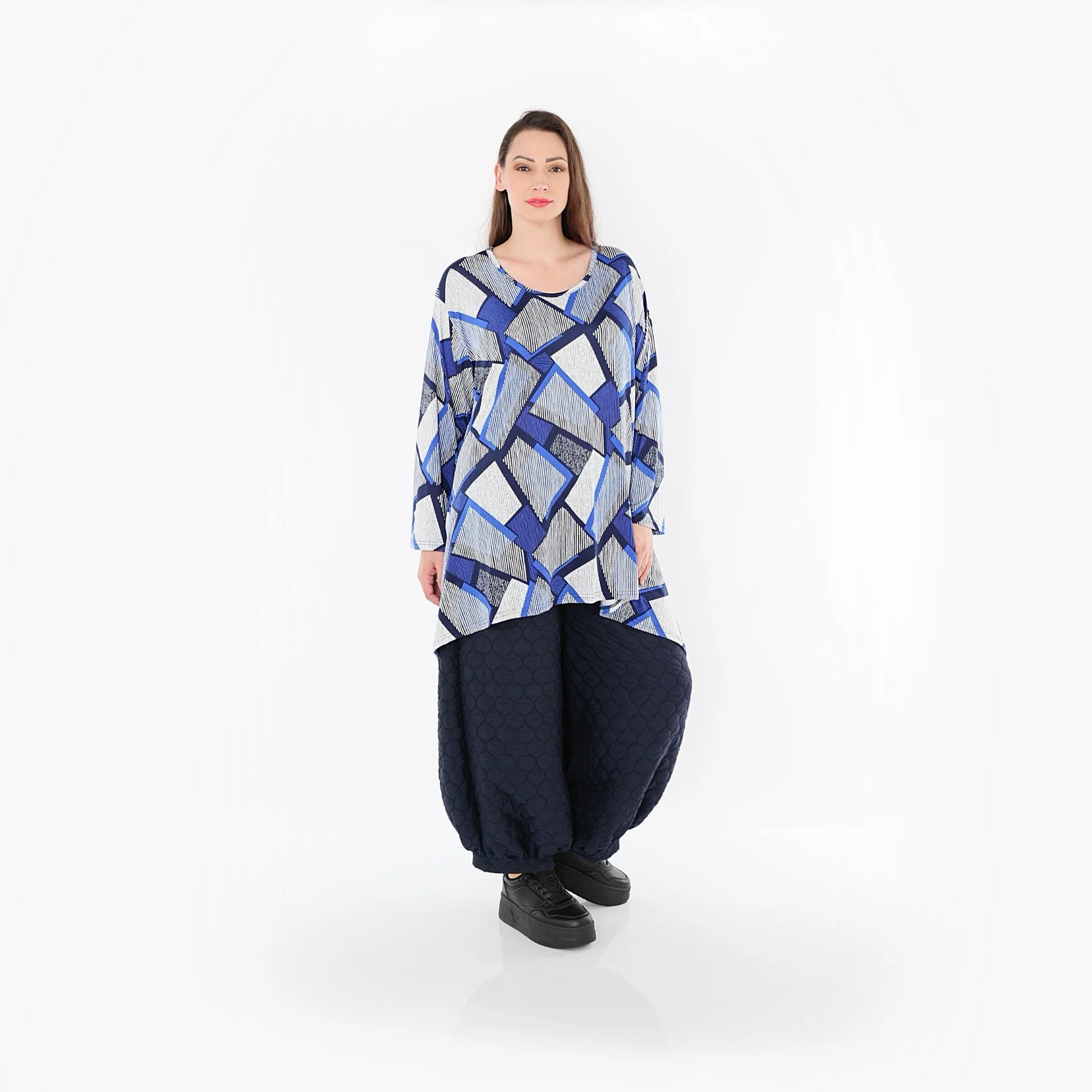  A-Form Bigshirt von AKH Fashion aus Materialmix, 1511.01019, Blau/Weiß/Marine, Abstrakt