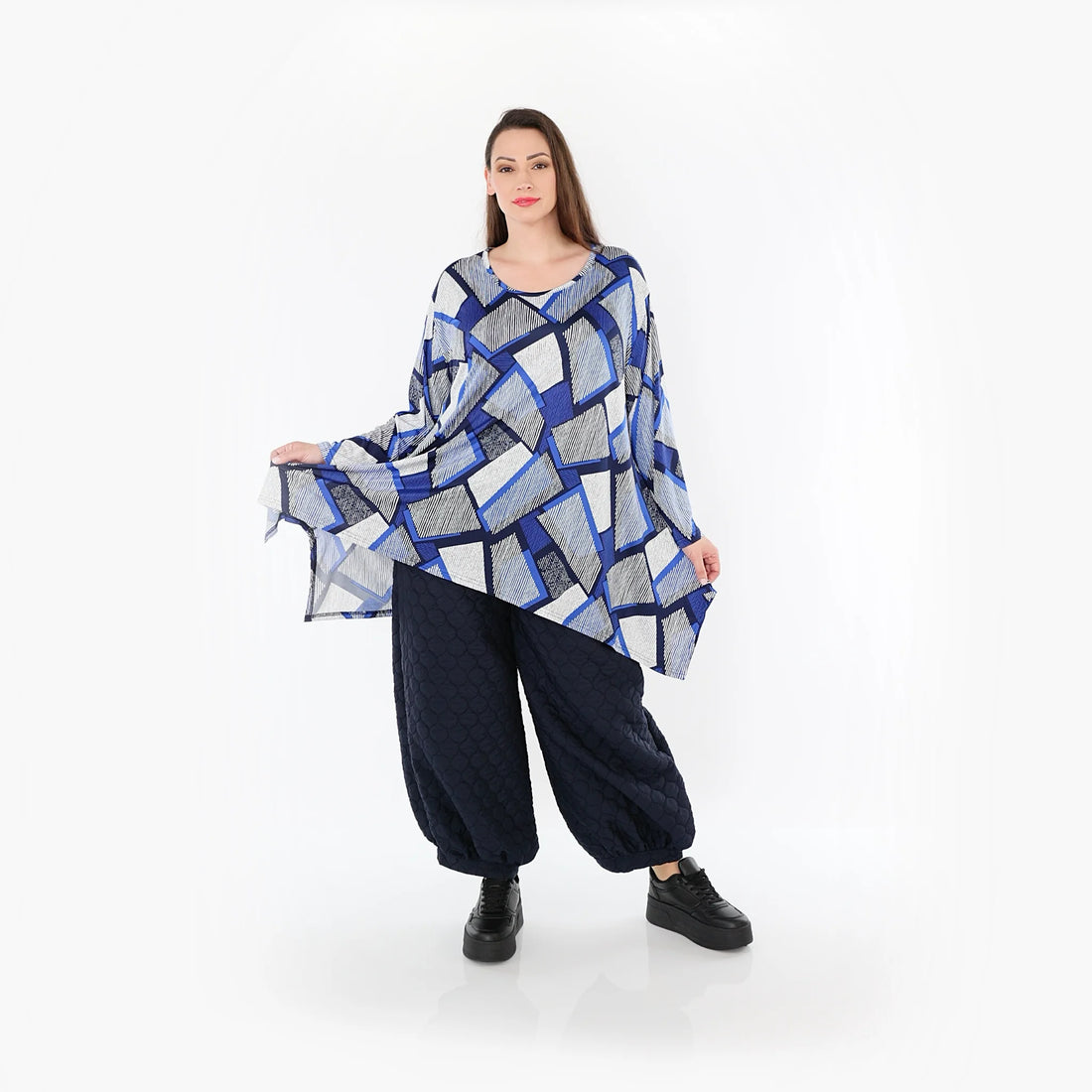  A-Form Bigshirt von AKH Fashion aus Materialmix, 1511.01019, Blau/Weiß/Marine, Abstrakt