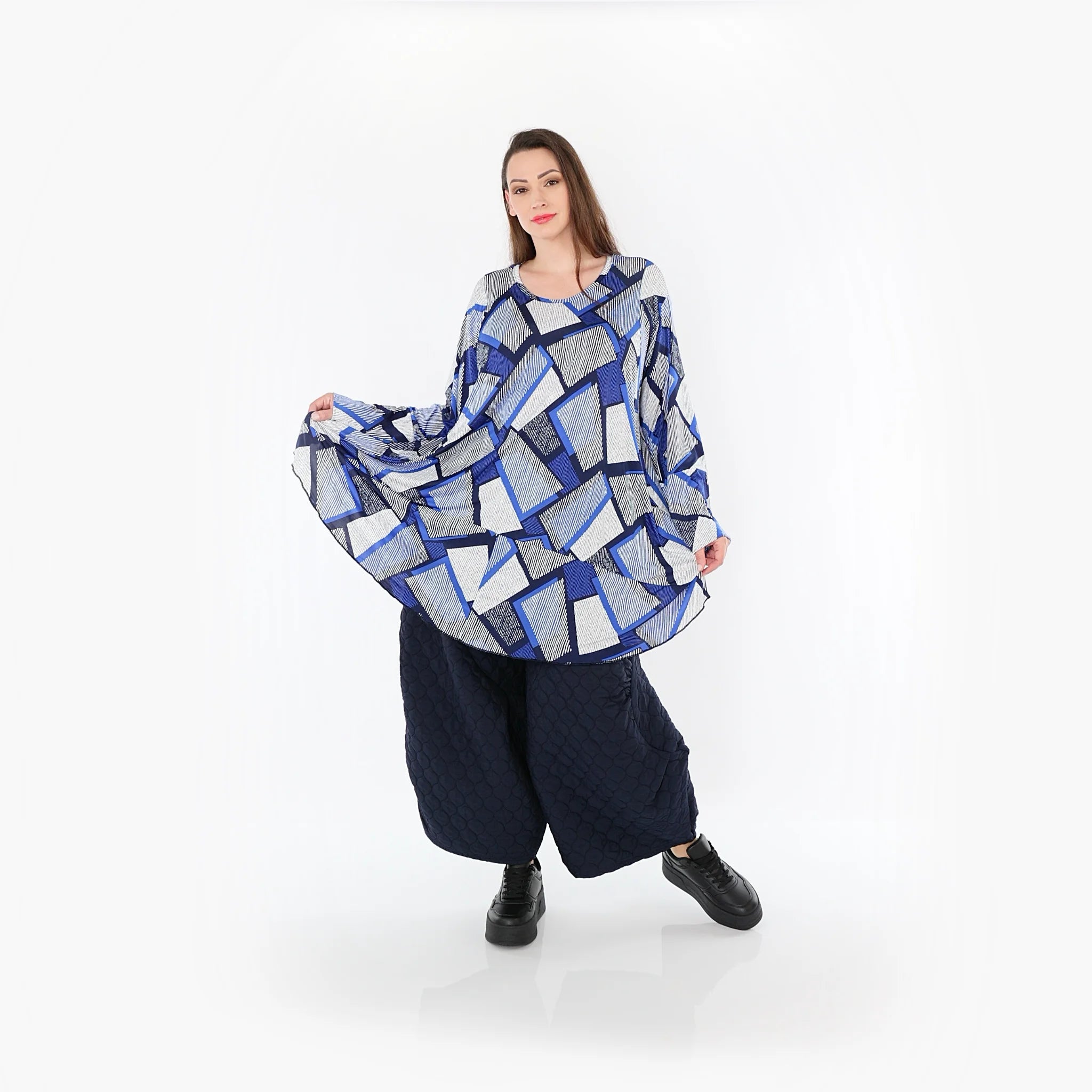  AKH Fashion Bigshirt in Glocken-Form, aus Materialmix, 1511.00592, Blau/Weiß/Marine, Schick