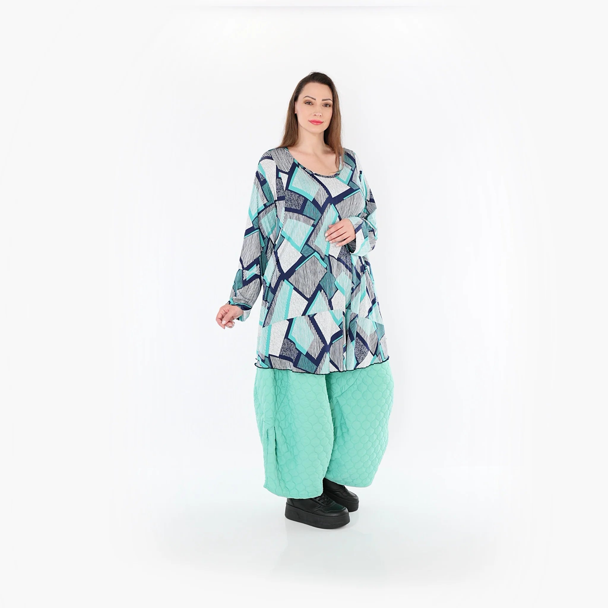 AKH Fashion Bigshirt in Glocken-Form, aus Materialmix, 1511.00592, Grün/Weiß/Marine, Schick