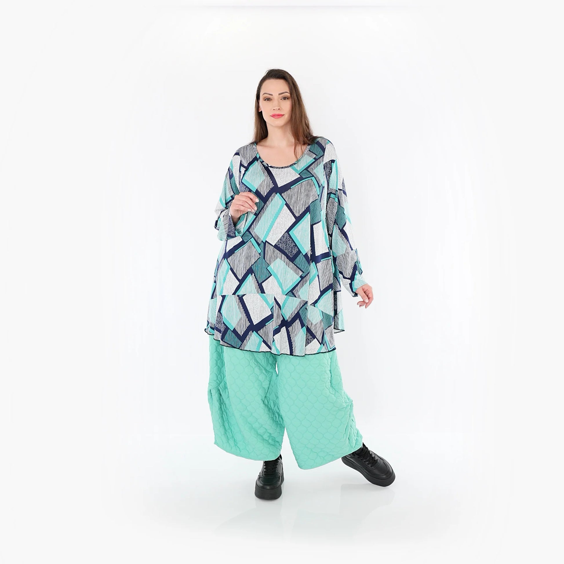  AKH Fashion Bigshirt in Glocken-Form, aus Materialmix, 1511.00592, Grün/Weiß/Marine, Schick