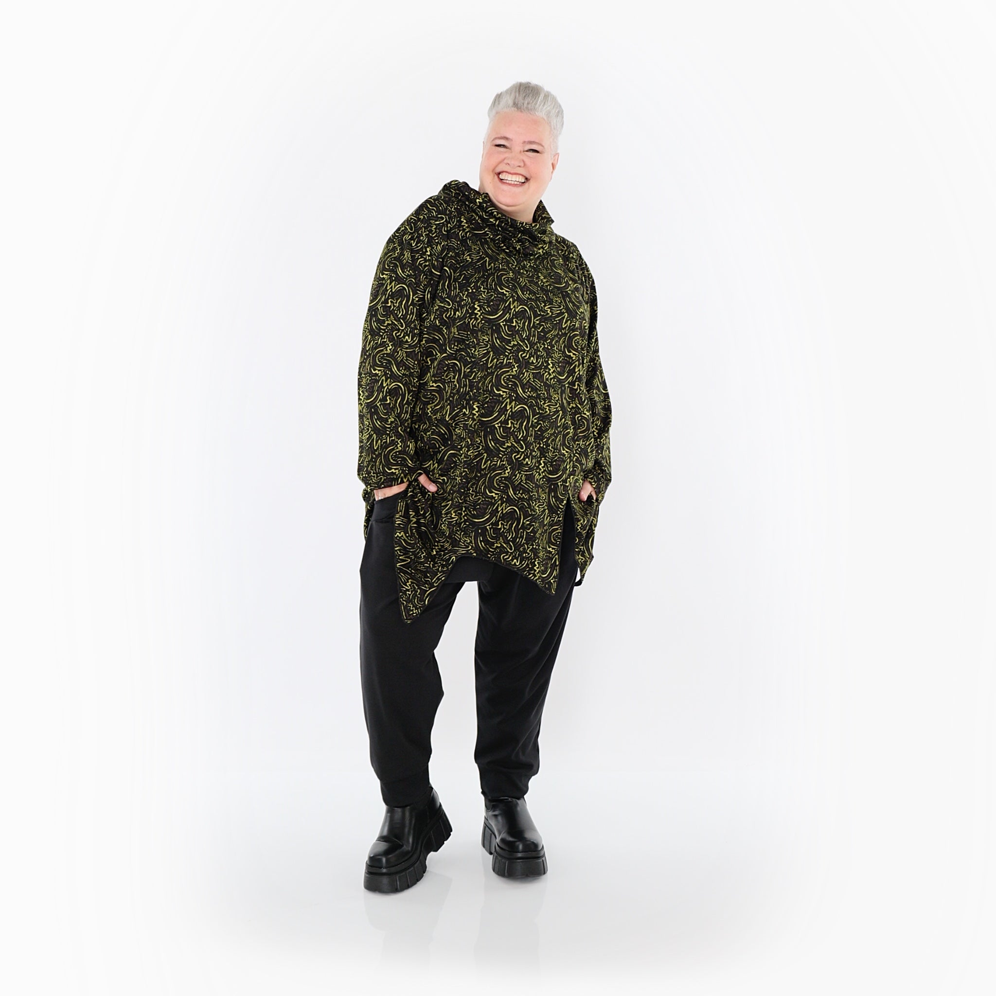 AKH Fashion Bigshirt in asymmetrischer Form, aus Materialmix, 1516.06061, Neongrün