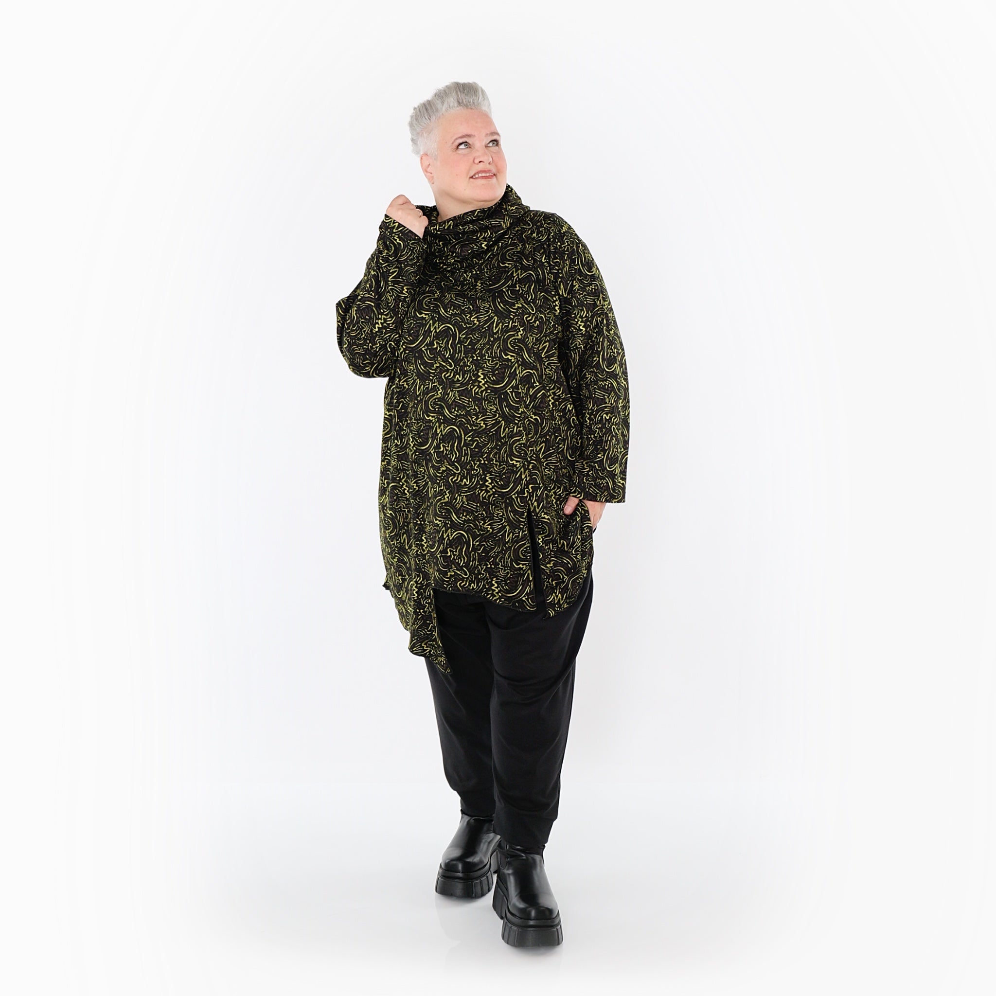 AKH Fashion Bigshirt in asymmetrischer Form, aus Materialmix, 1516.06061, Neongrün