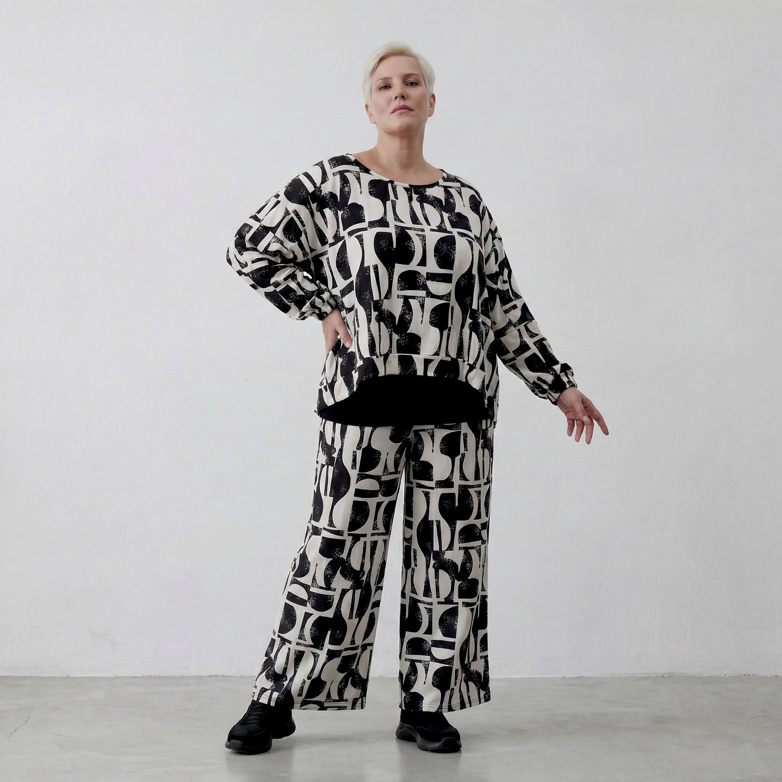 Damen Überwurf Lagenlook Materialmix, kastiger Schnitt, Langarm, Schlitze, Oversize große Größen – AKH Fashion