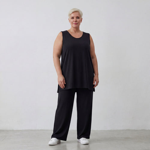 Weiche Jerseyhose in zeitlosem Schwarz aus fließendem Viskose Stretch mit elastischem Bund