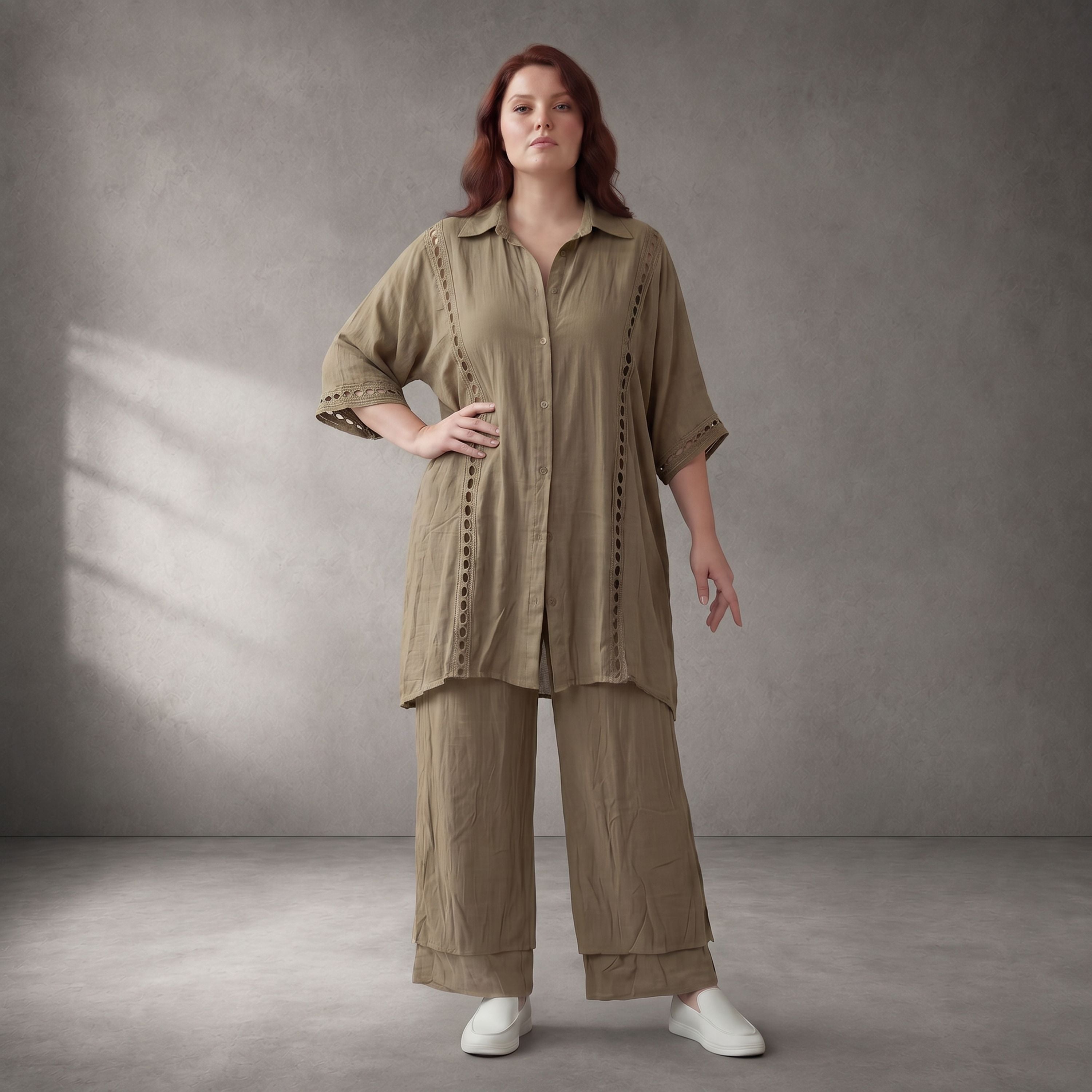 Zeitlose Beige Oversize Bluse in Leinenoptik mit Lochmuster leger Lagenlook und zeitlos