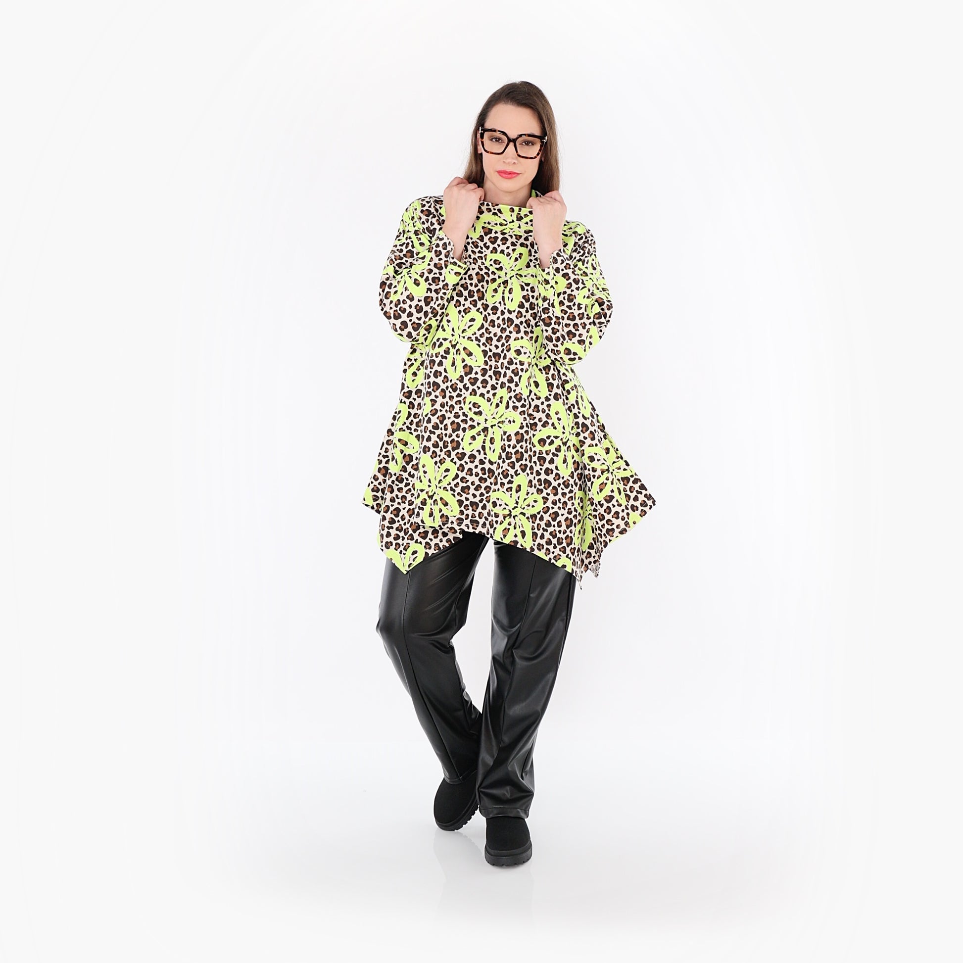  A-Form Bigshirt von AKH Fashion aus Baumwolle, 1514.07123, Beige/Braun/Neongrün, Leopard