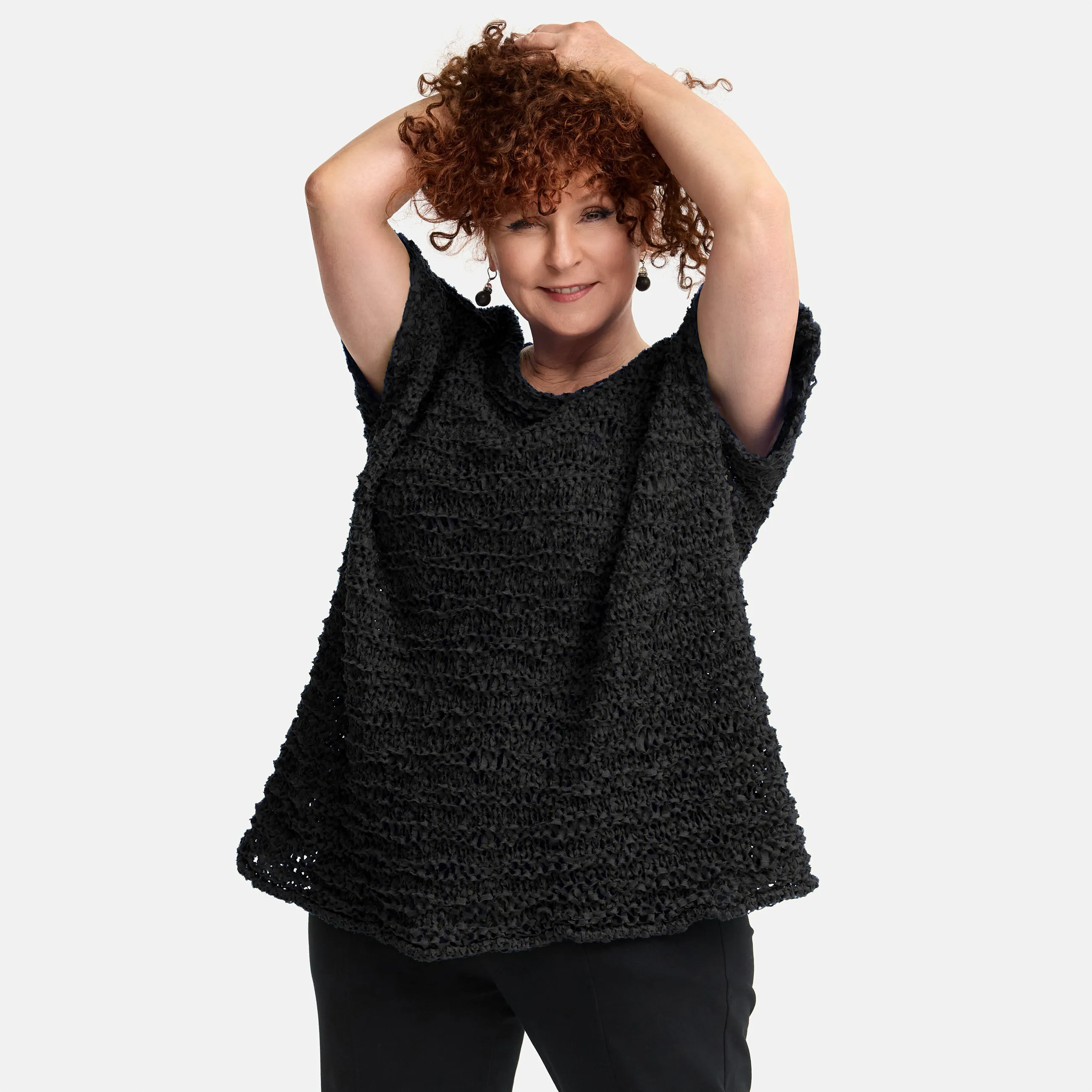  Amandine Pullover in kastiger Form, aus Baumwolle, A2810, Schwarz, Schick, Modern, Bequem