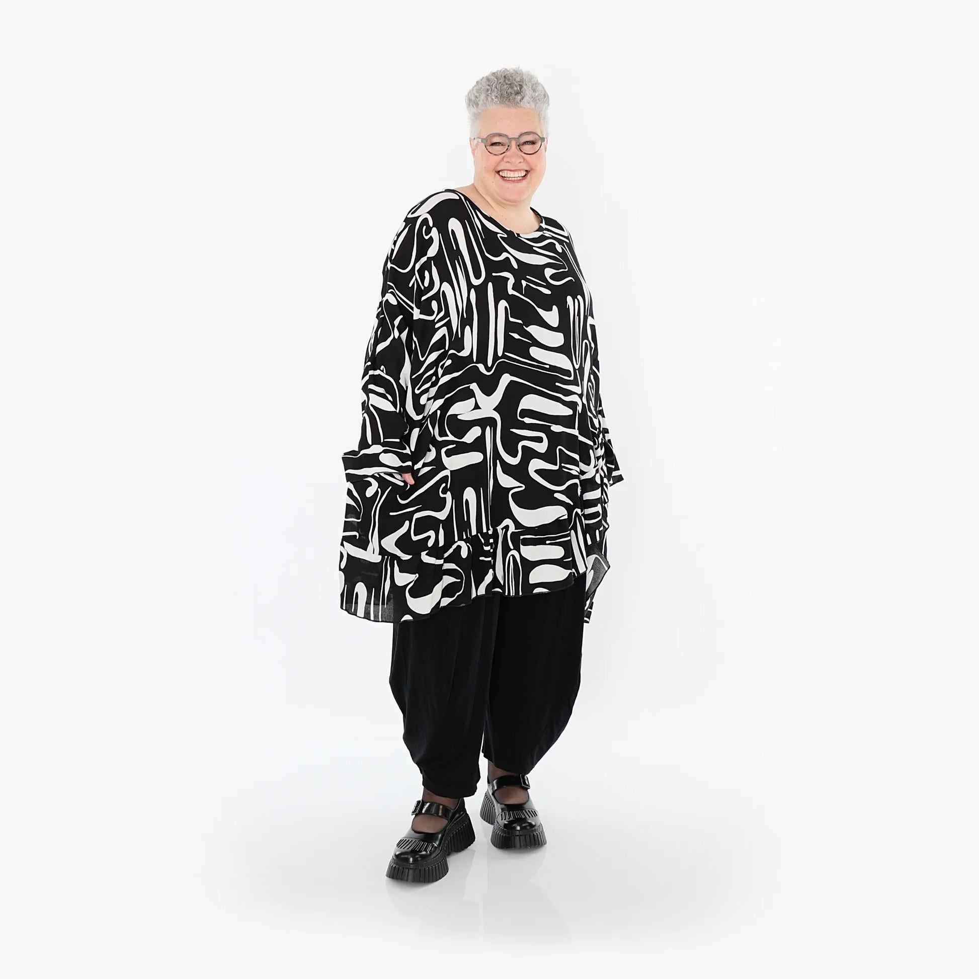  A-Form Bigshirt von AKH Fashion aus Viskose, 1487.06911, Schwarz/Weiß, Pinselstrich, Schick