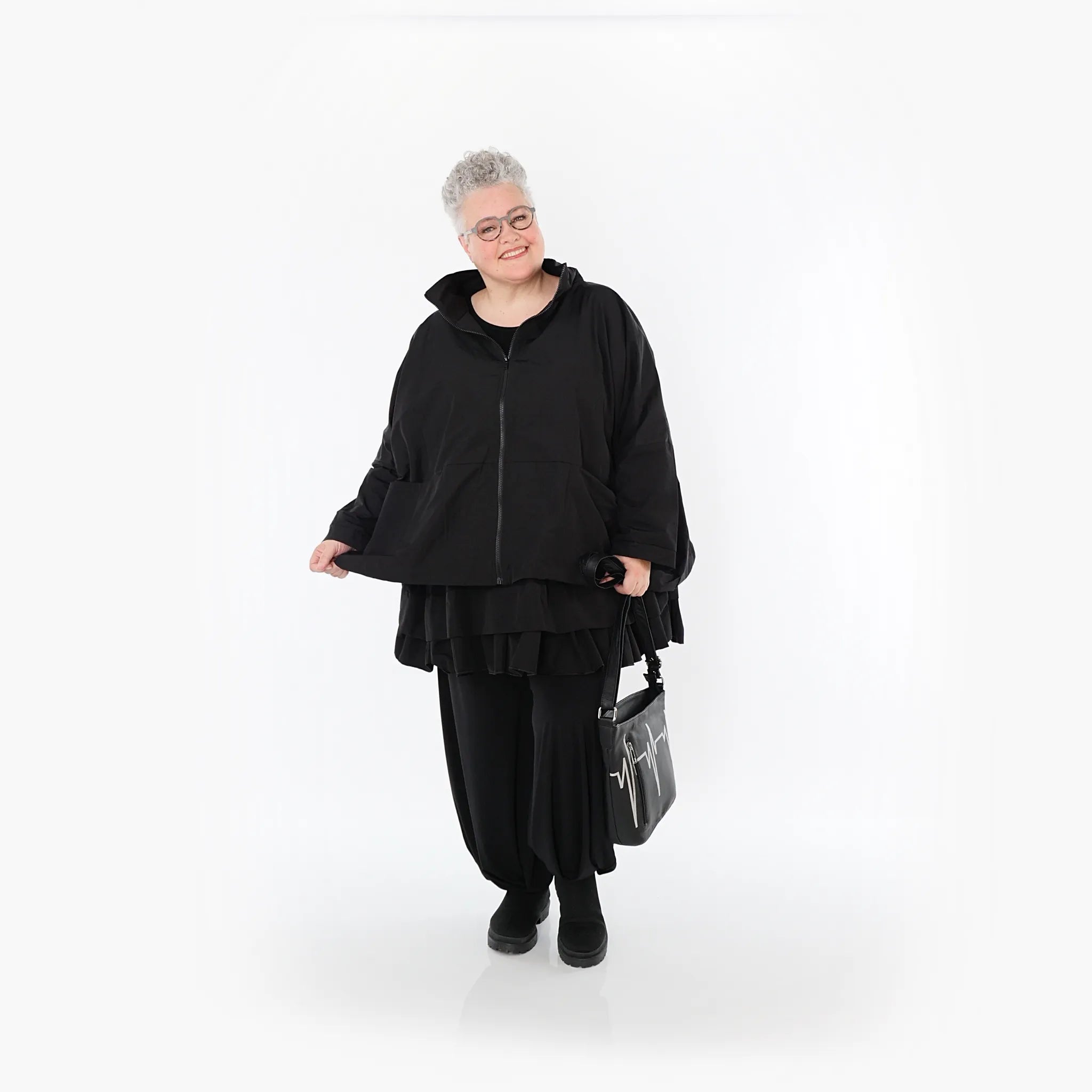  AKH Fashion Jacke in kastiger Form, aus Baumwolle, 1493.07104, Schwarz, Ausgefallen