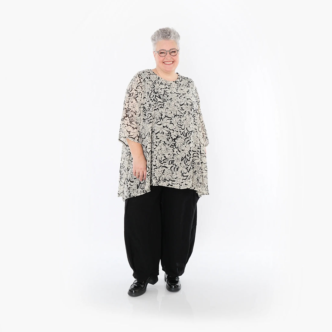 A-Form Bigshirt von AKH Fashion aus Viskose, 1494.00593, Ecru/Schwarz, Blumen, Ausgefallen