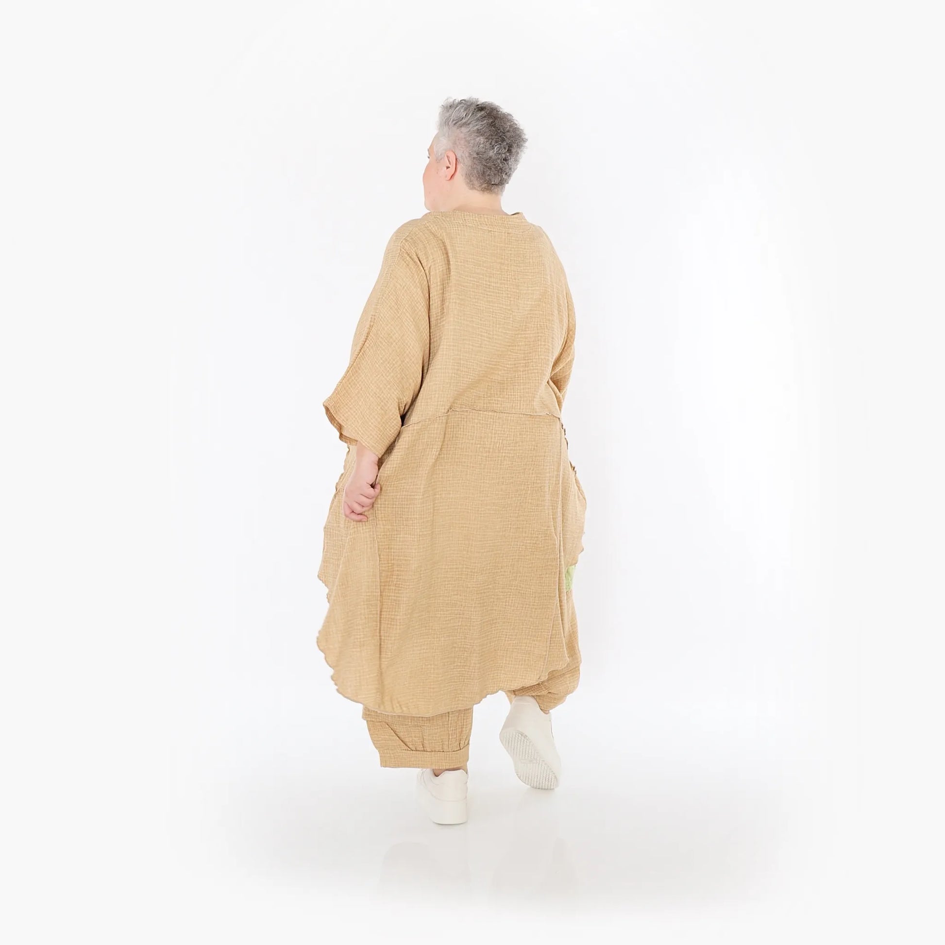  AKH Fashion Jacke in gerundeter Form, aus Baumwolle, 1501.07107, Cognac, Ausgefallen