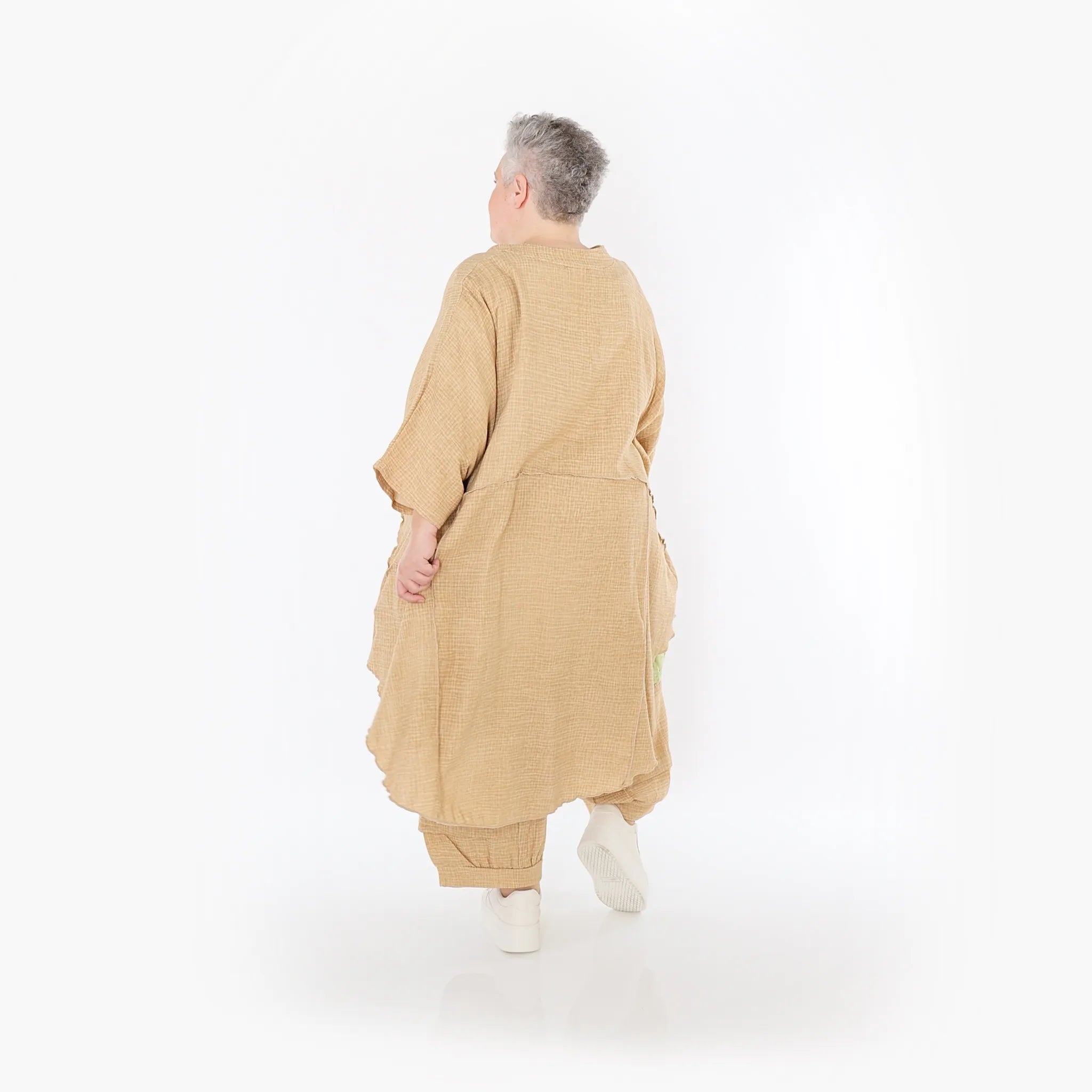  AKH Fashion Jacke in gerundeter Form, aus Baumwolle, 1501.07107, Cognac, Ausgefallen