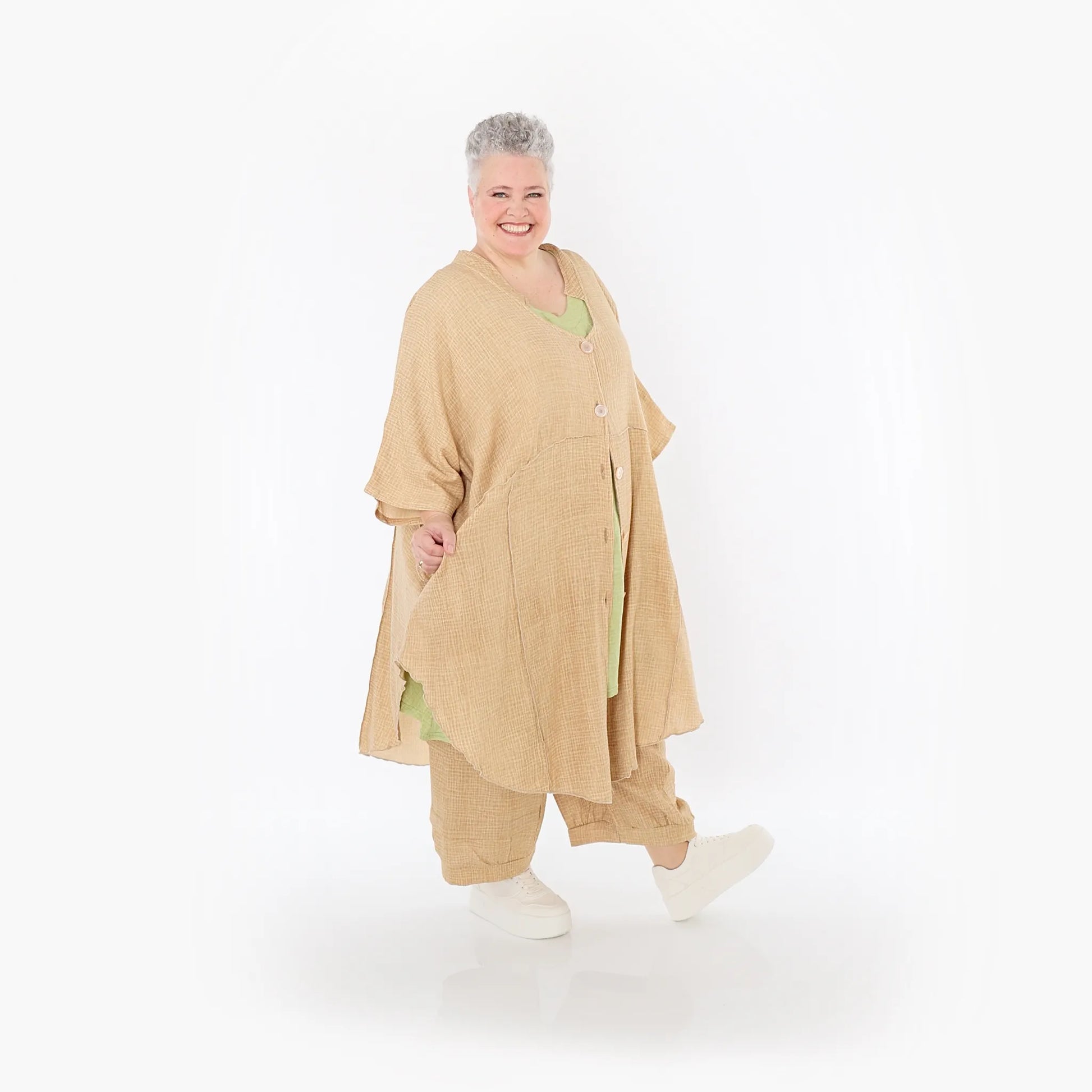  AKH Fashion Jacke in gerundeter Form, aus Baumwolle, 1501.07107, Cognac, Ausgefallen
