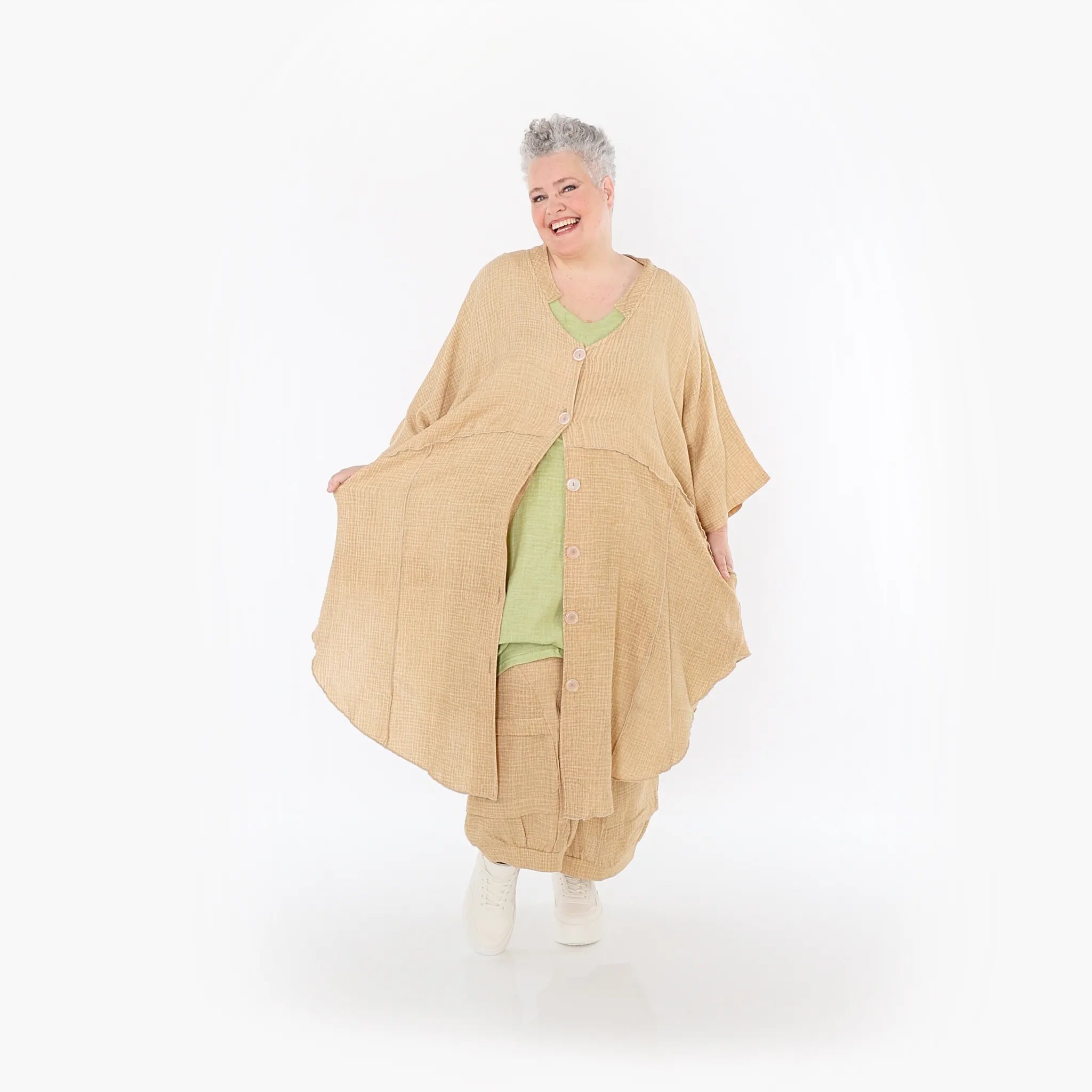  AKH Fashion Jacke in gerundeter Form, aus Baumwolle, 1501.07107, Cognac, Ausgefallen
