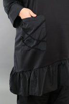  AKH Premium Bigshirt in asymmetrischer Form, aus Materialmix, P1001.7051, Schwarz, Schick