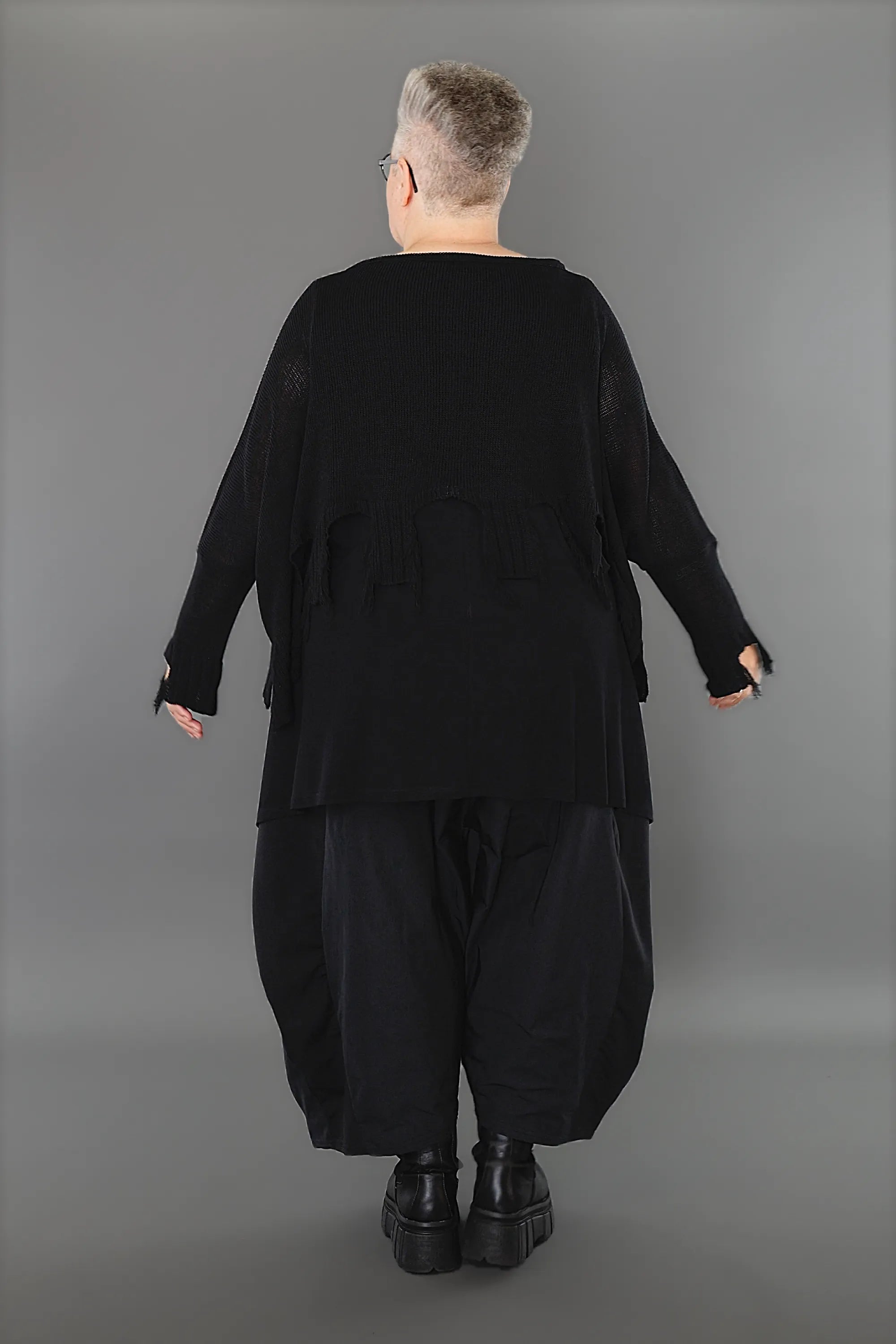  AKH Premium Überwurf in kastiger Form, aus Baumwolle, P1002.2528, Schwarz, Ausgefallen